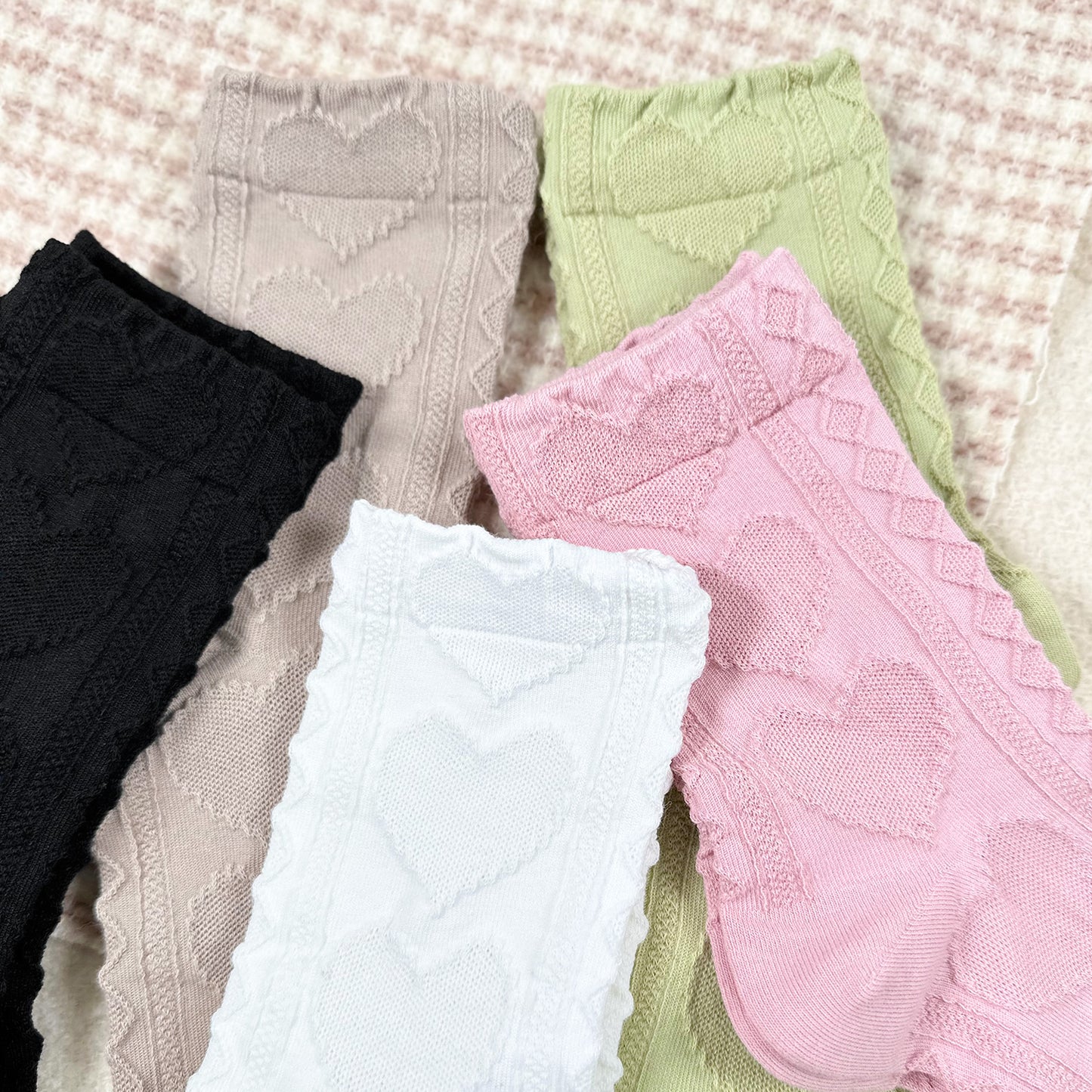 Women's Crew Heart Twist Socks
