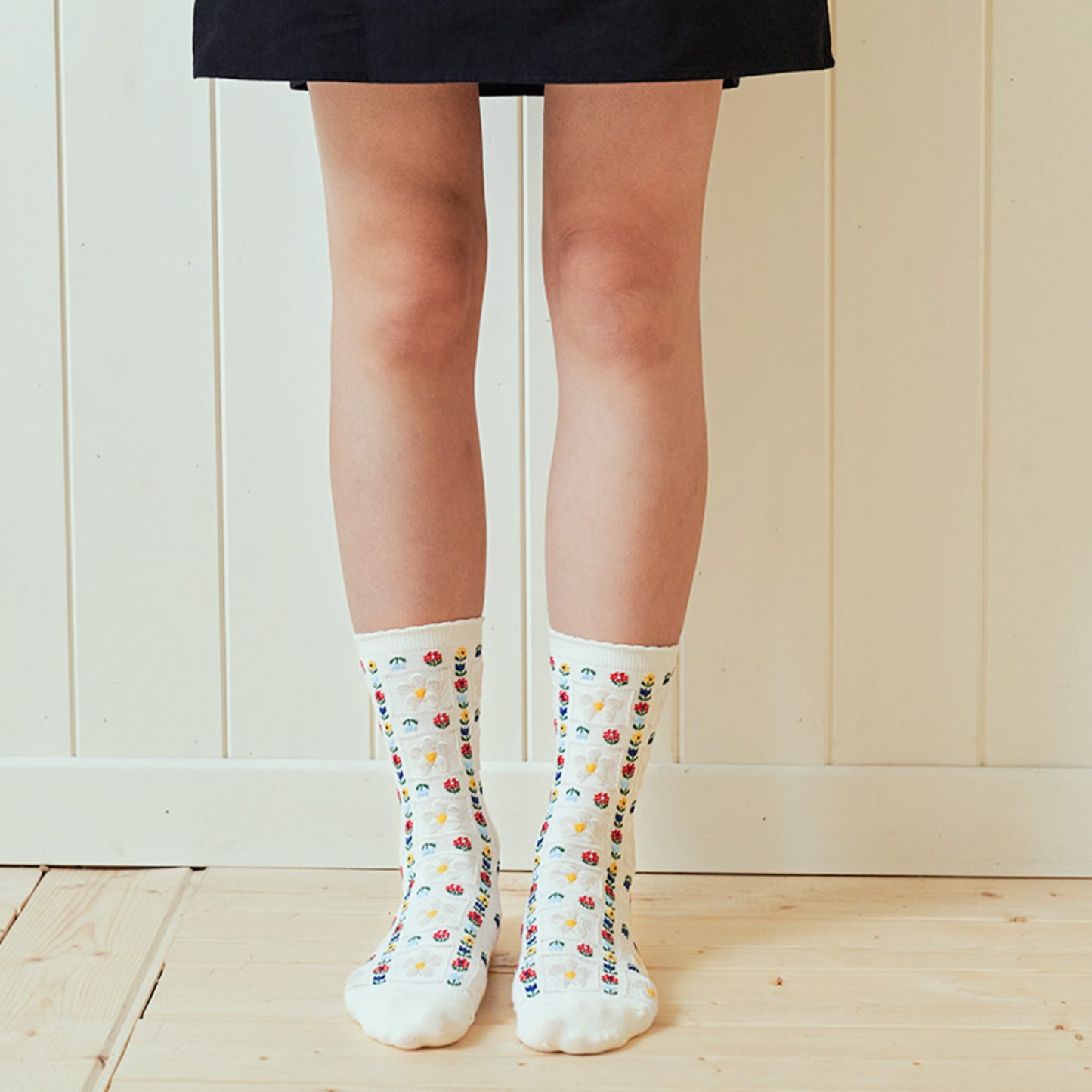 Women's Crew Grid Flower Socks