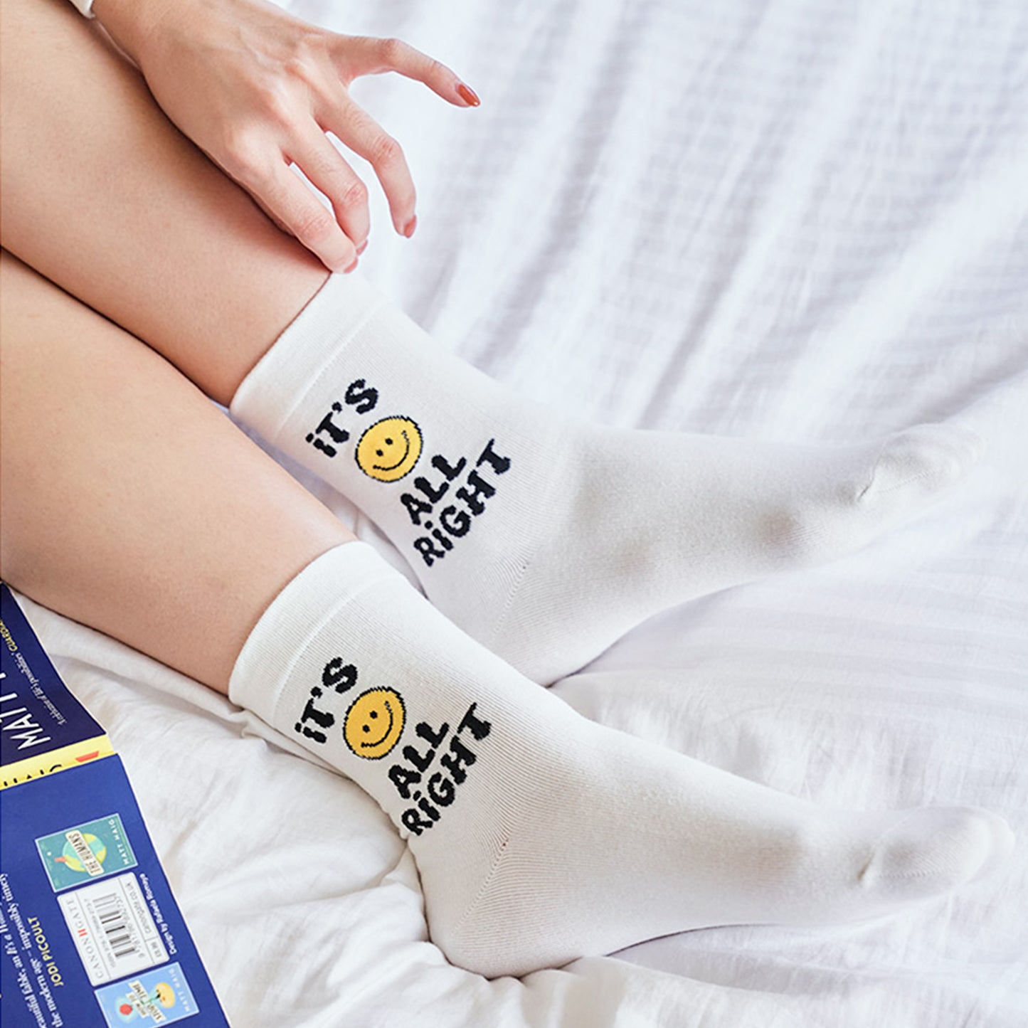 Women's Smile Culture Crew Socks