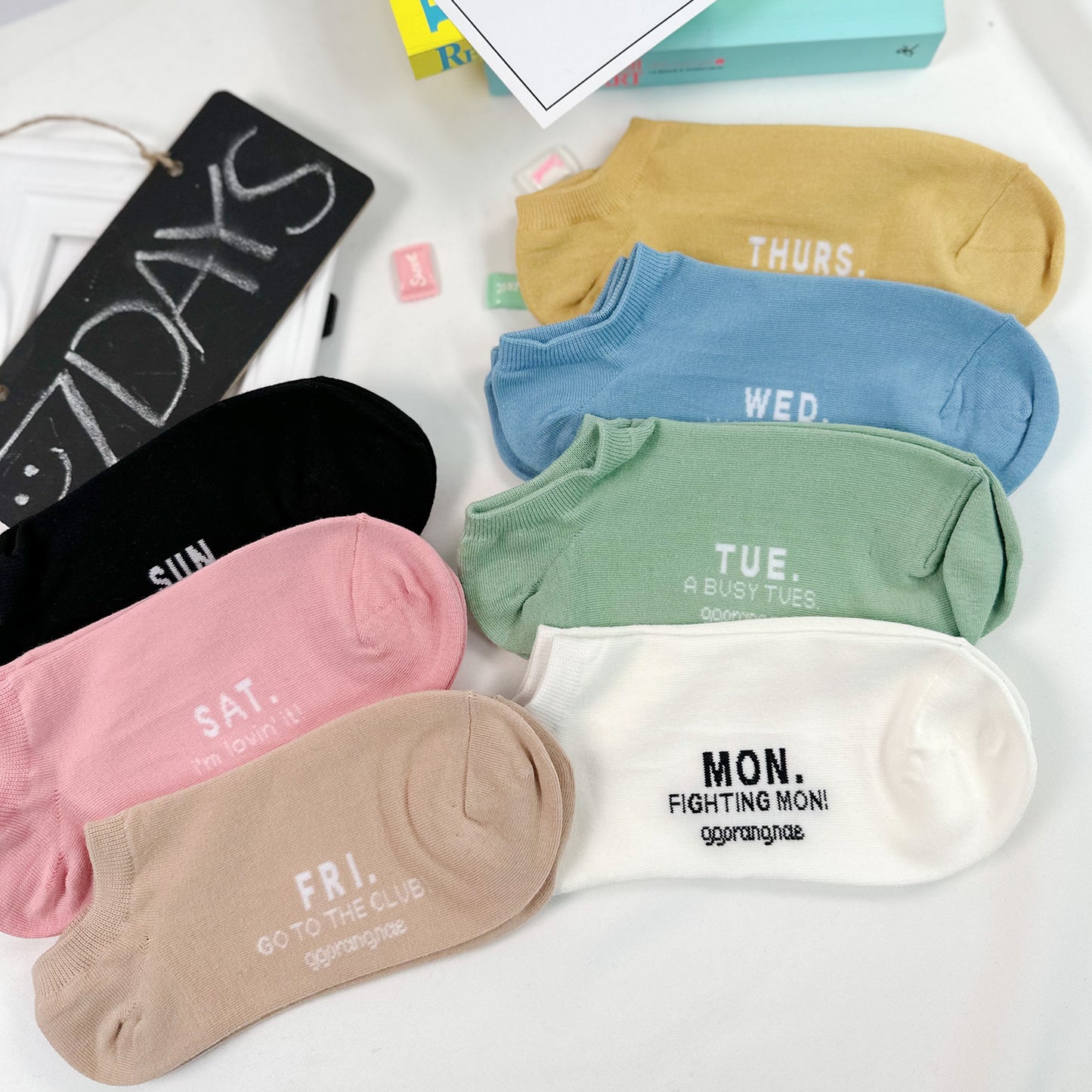 Women's Ankle Weekly Socks
