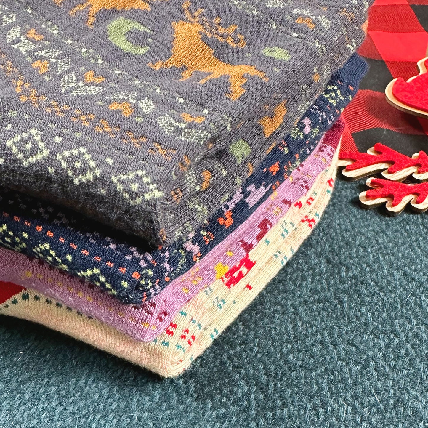 Women's Crew Winter Night Deer Socks