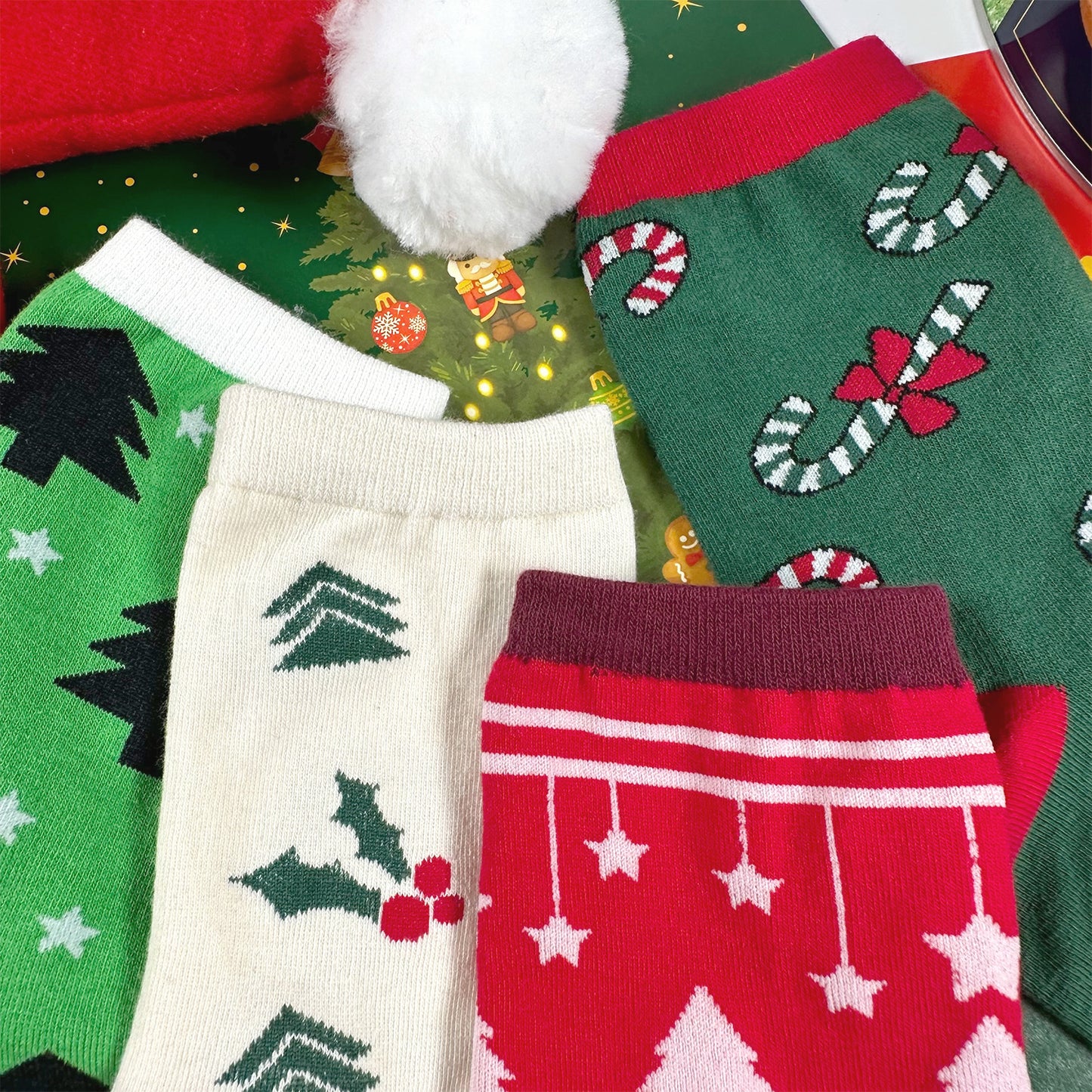 Women's Crew Christmas Tree Farm Socks