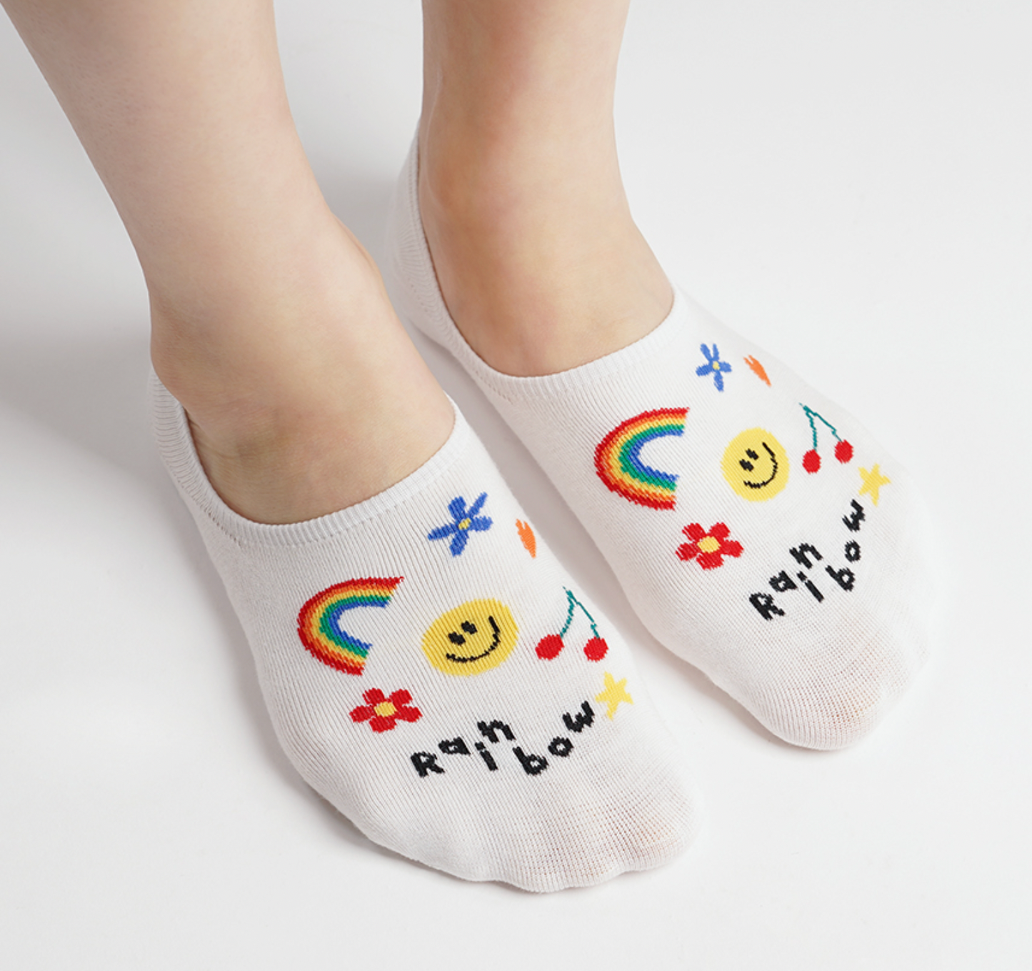 Women's No Show Rainbow Day Socks