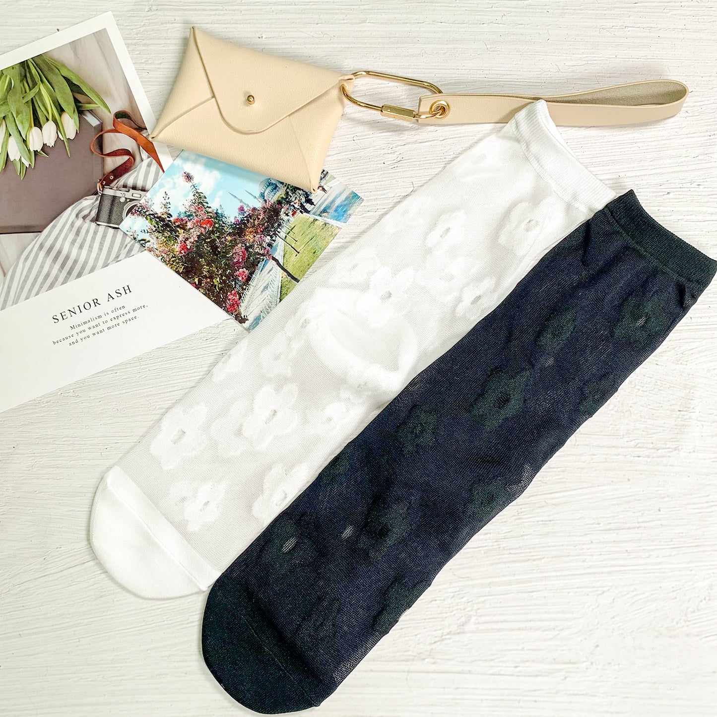 Women's Crew See-Through Simple Flower Socks