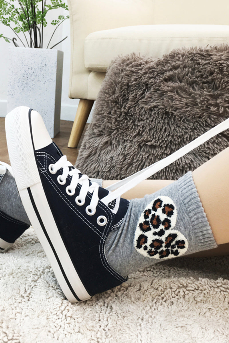 Women's Crew Fluffy Leopard Print Socks