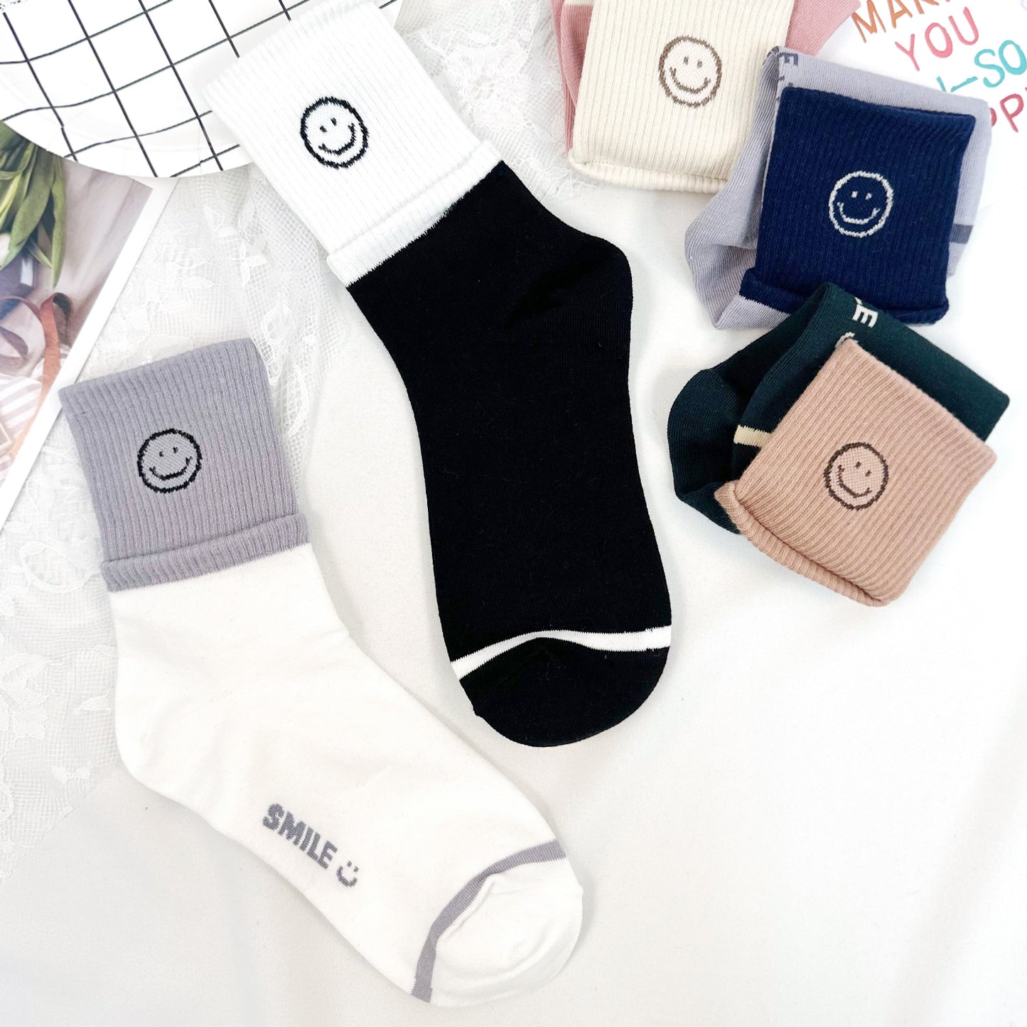 Women's Crew Daily Smile Socks