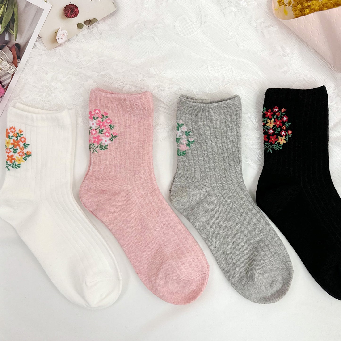 Women's Crew Happy Floral Socks