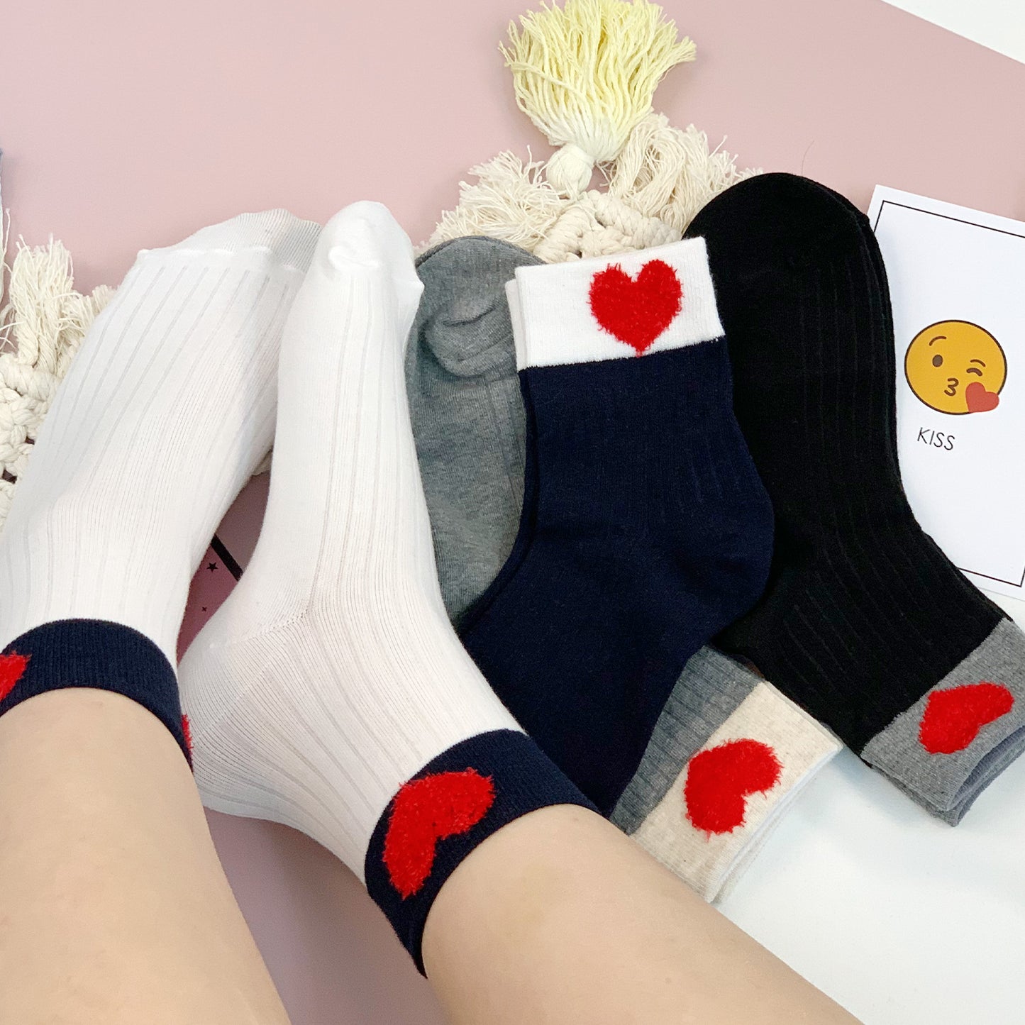 Women's Crew Fluffy Heart Ribbed Socks