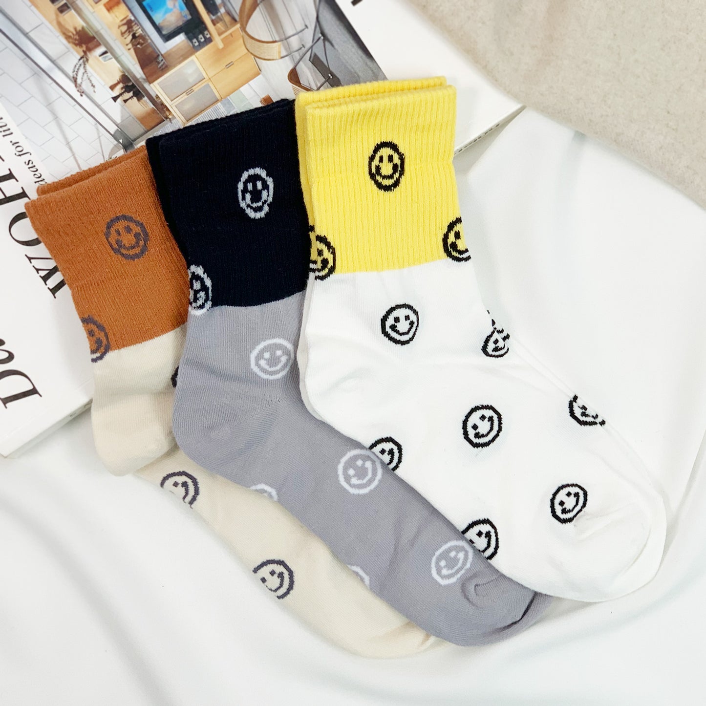 Women's Crew Two-tone Smile Socks