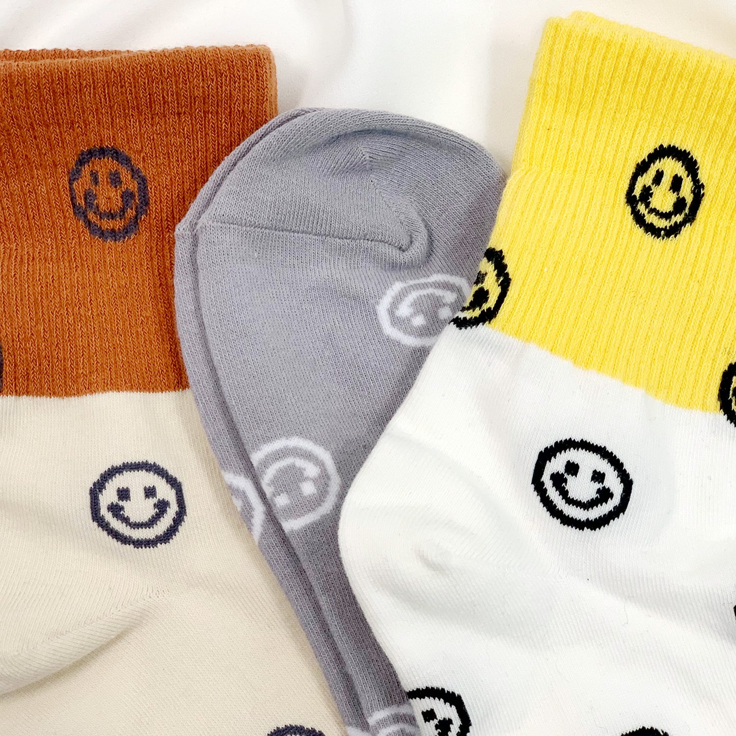 Women's Crew Two-tone Smile Socks