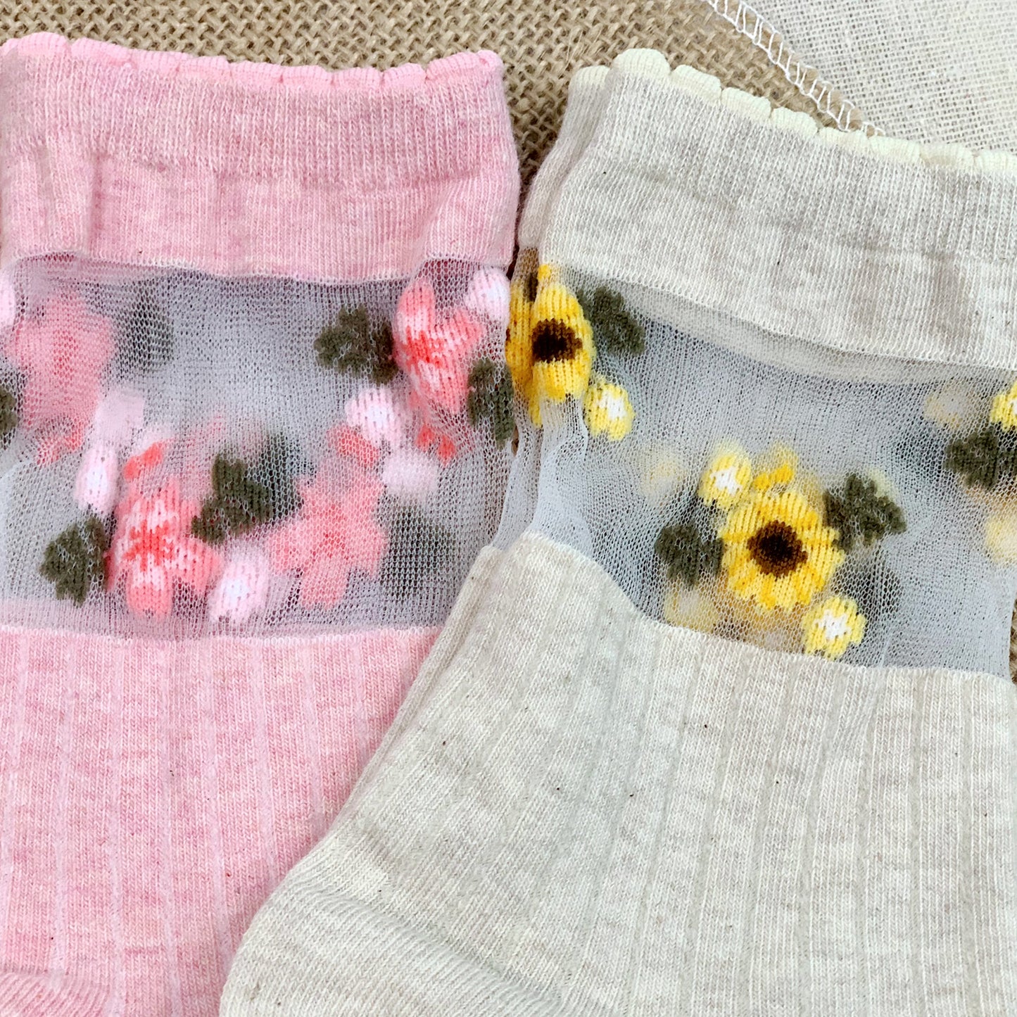 Women's Crew See-Through Flower Party Socks