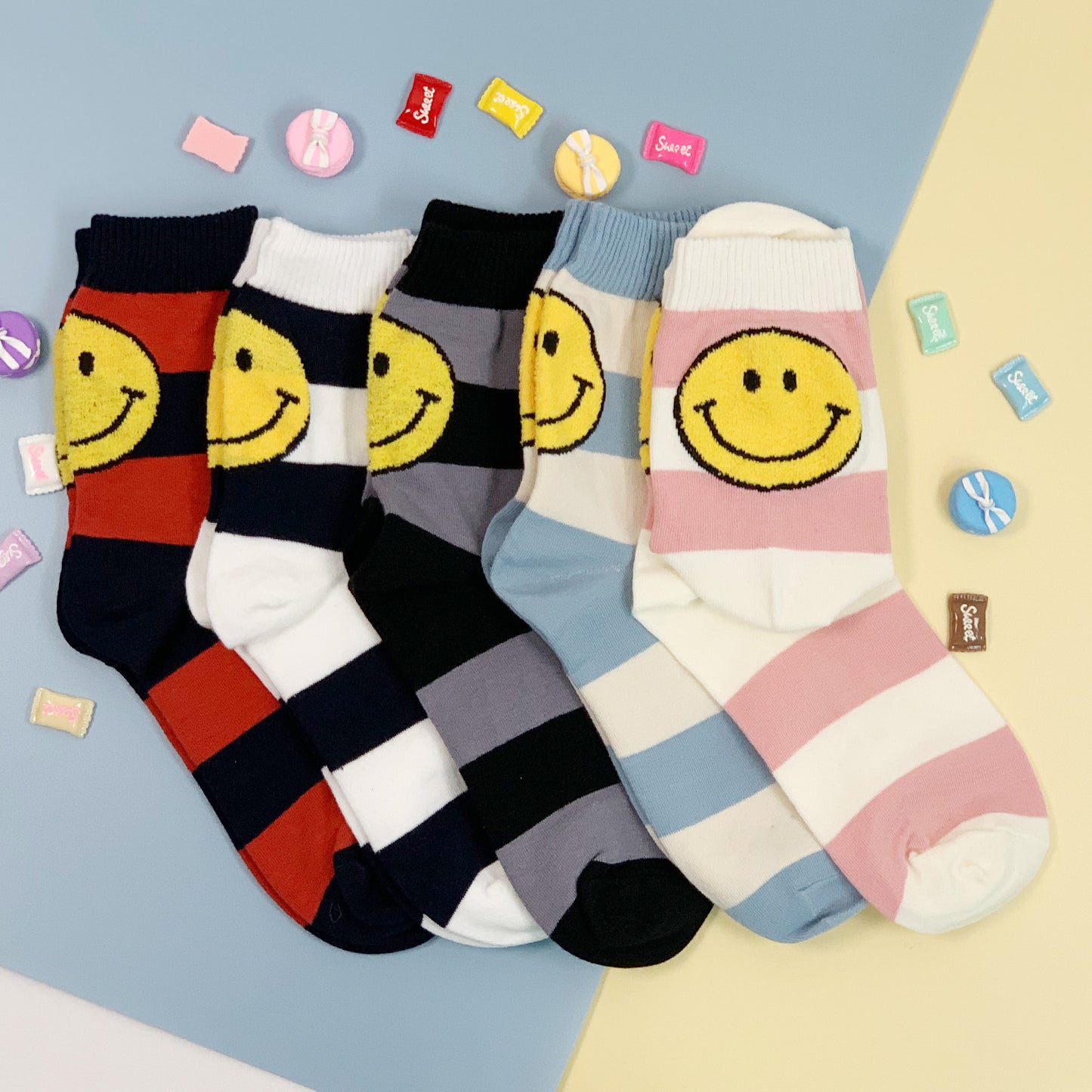 Women's Crew Coloring Smile Socks