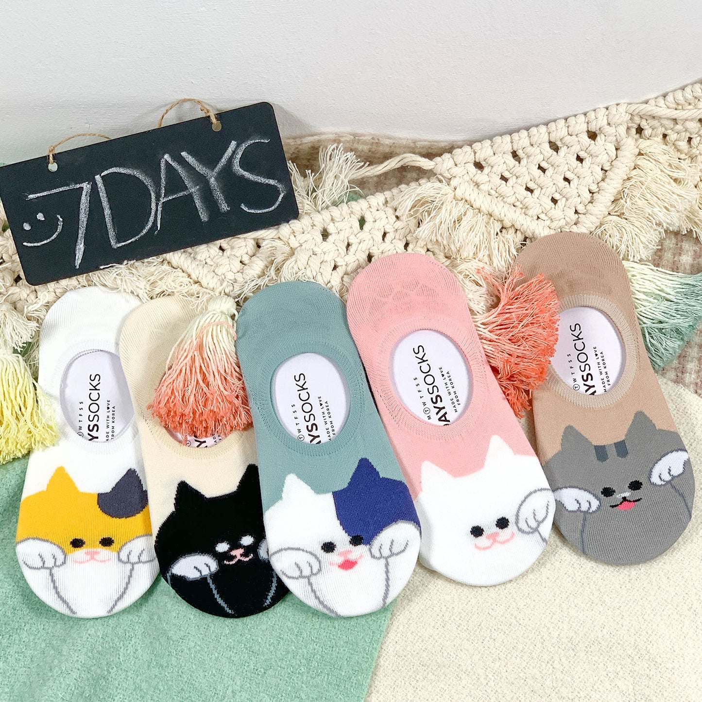 Women's No Show Neco Meo-Meo Socks
