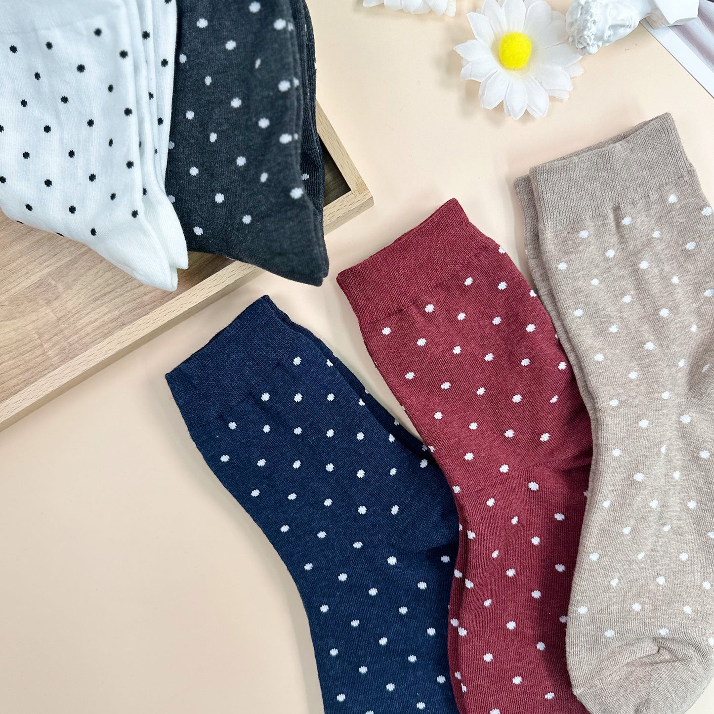 Women's Crew Dot Socks