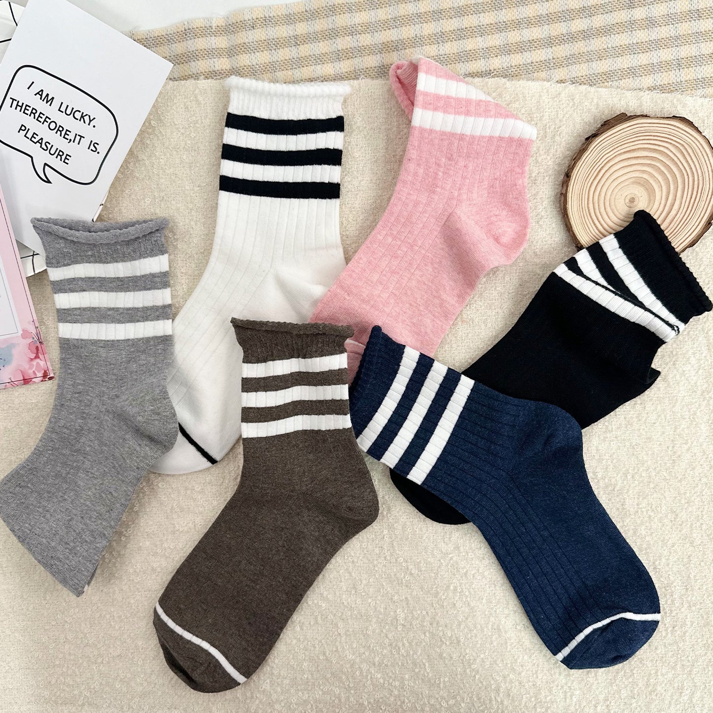 Women's Crew Rolling AA Socks