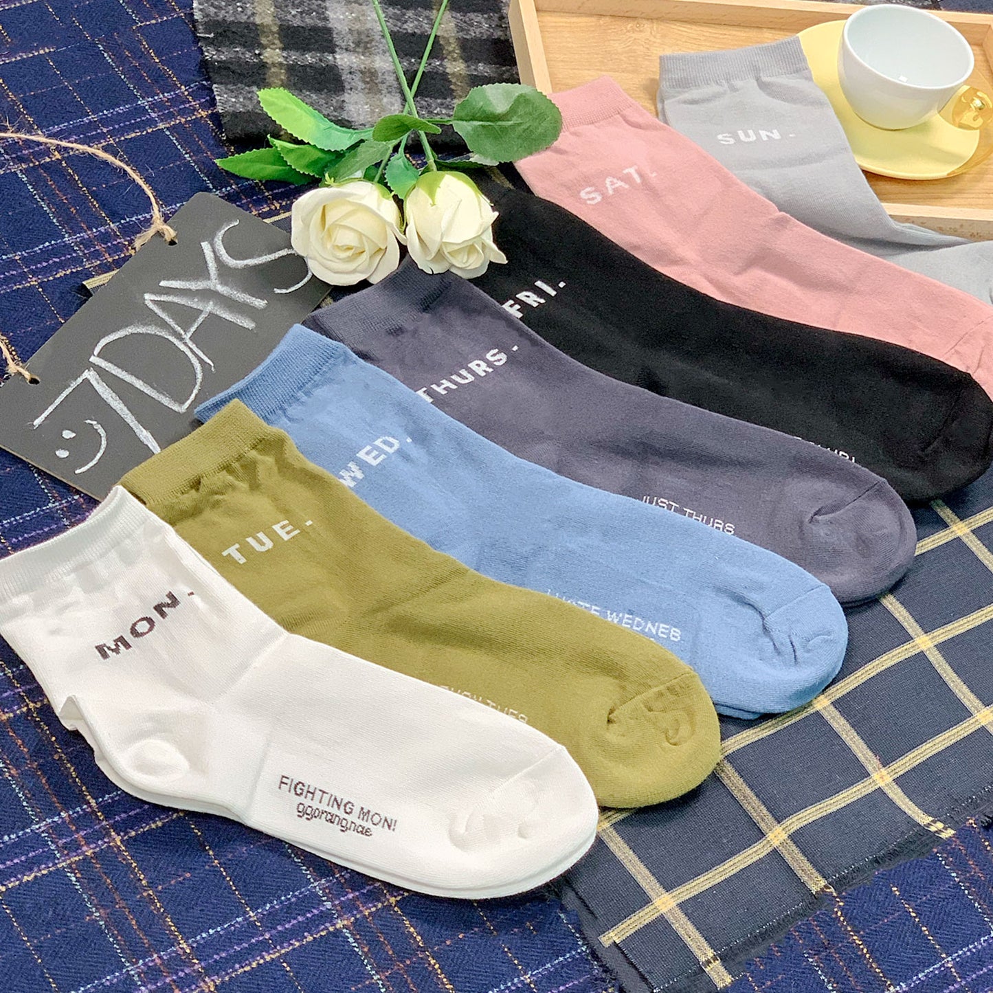 Women's Crew Weekly Socks
