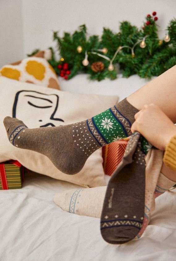 Women's Crew Winter Snowing Socks