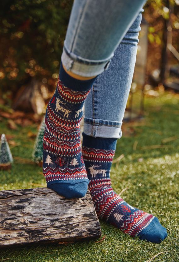 Women's Crew Winter Nordic Deer Jacquard Socks