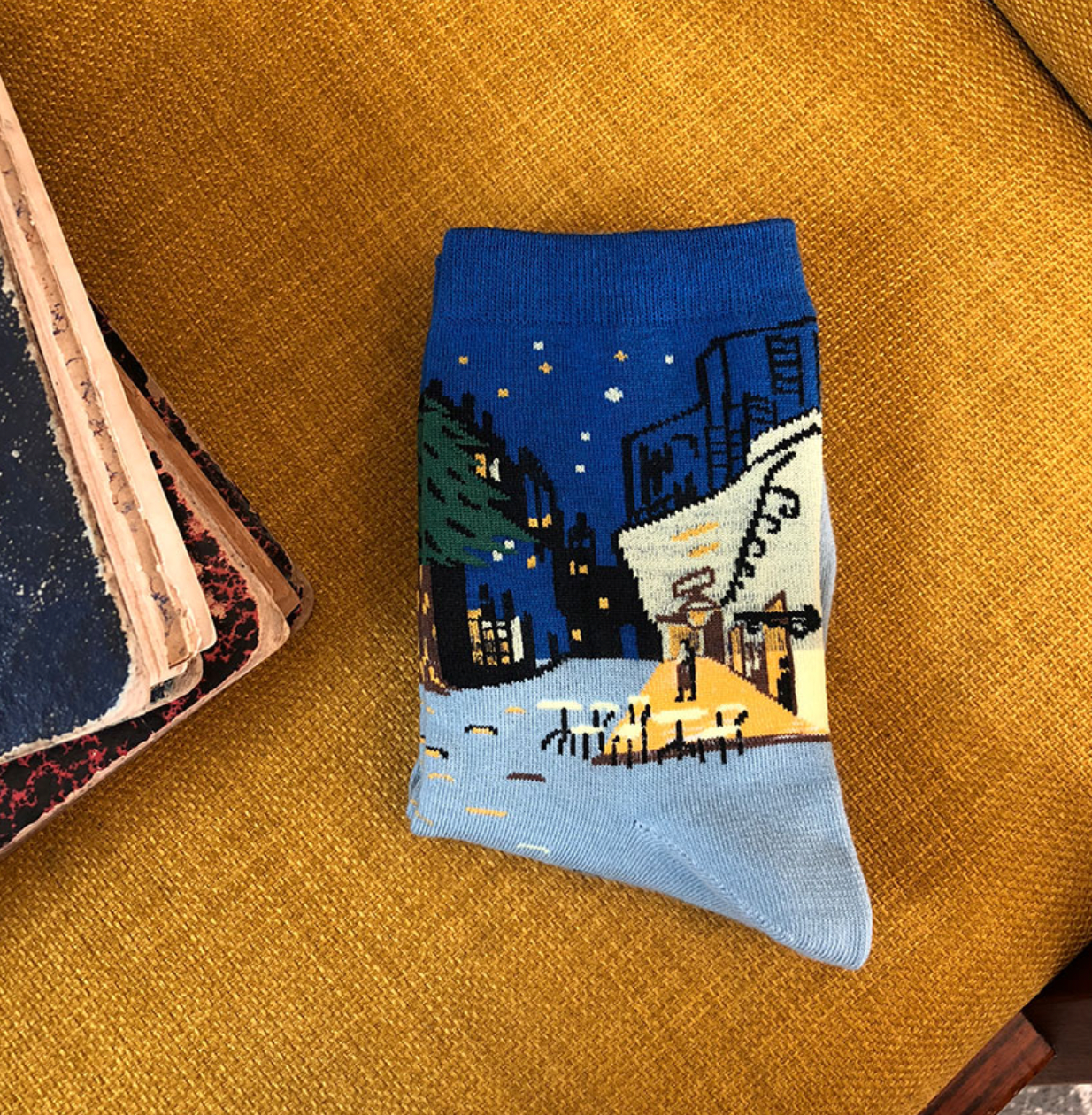 Women's Crew Famous Painting Cafe Terrace Socks