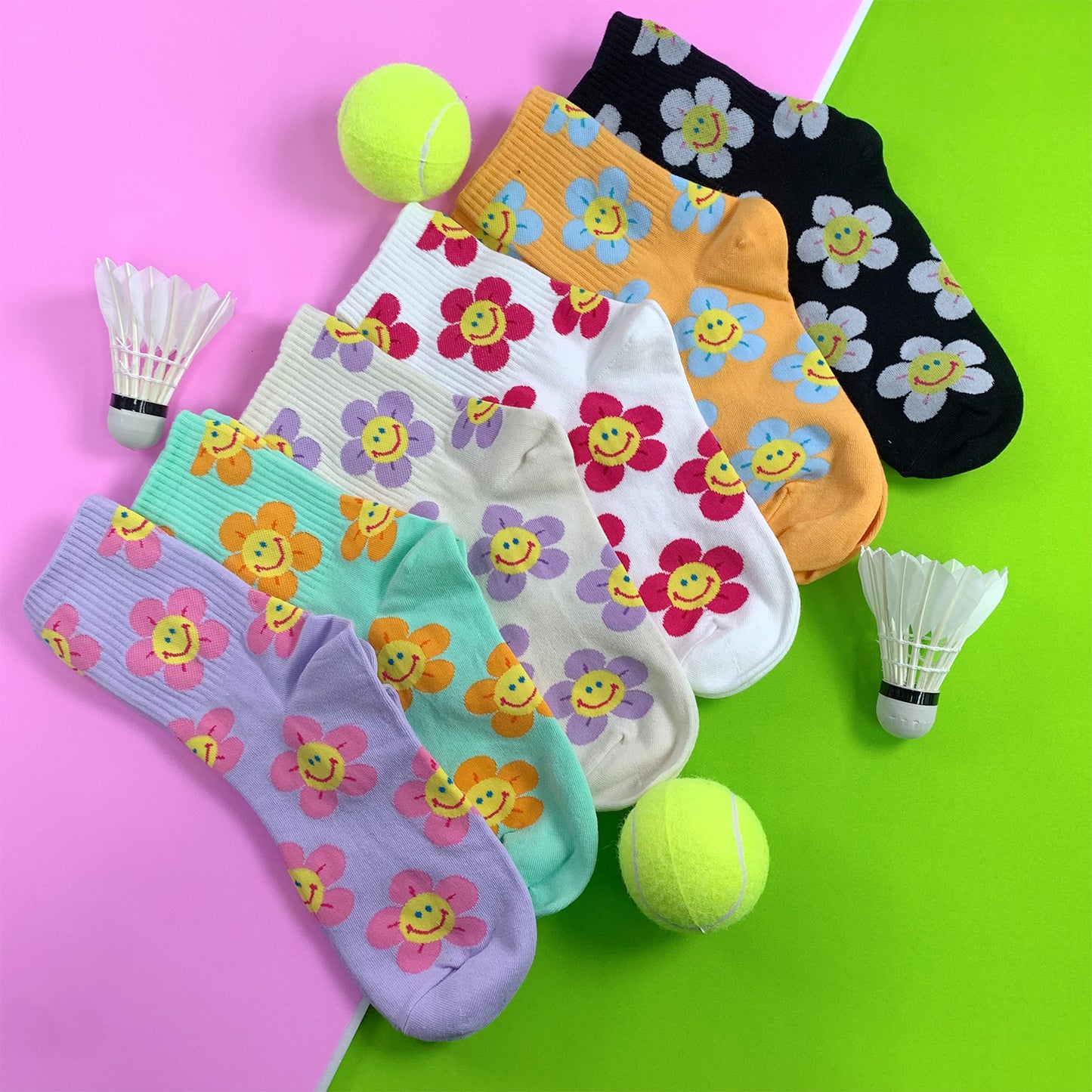 Women's Crew Smile Flower Socks