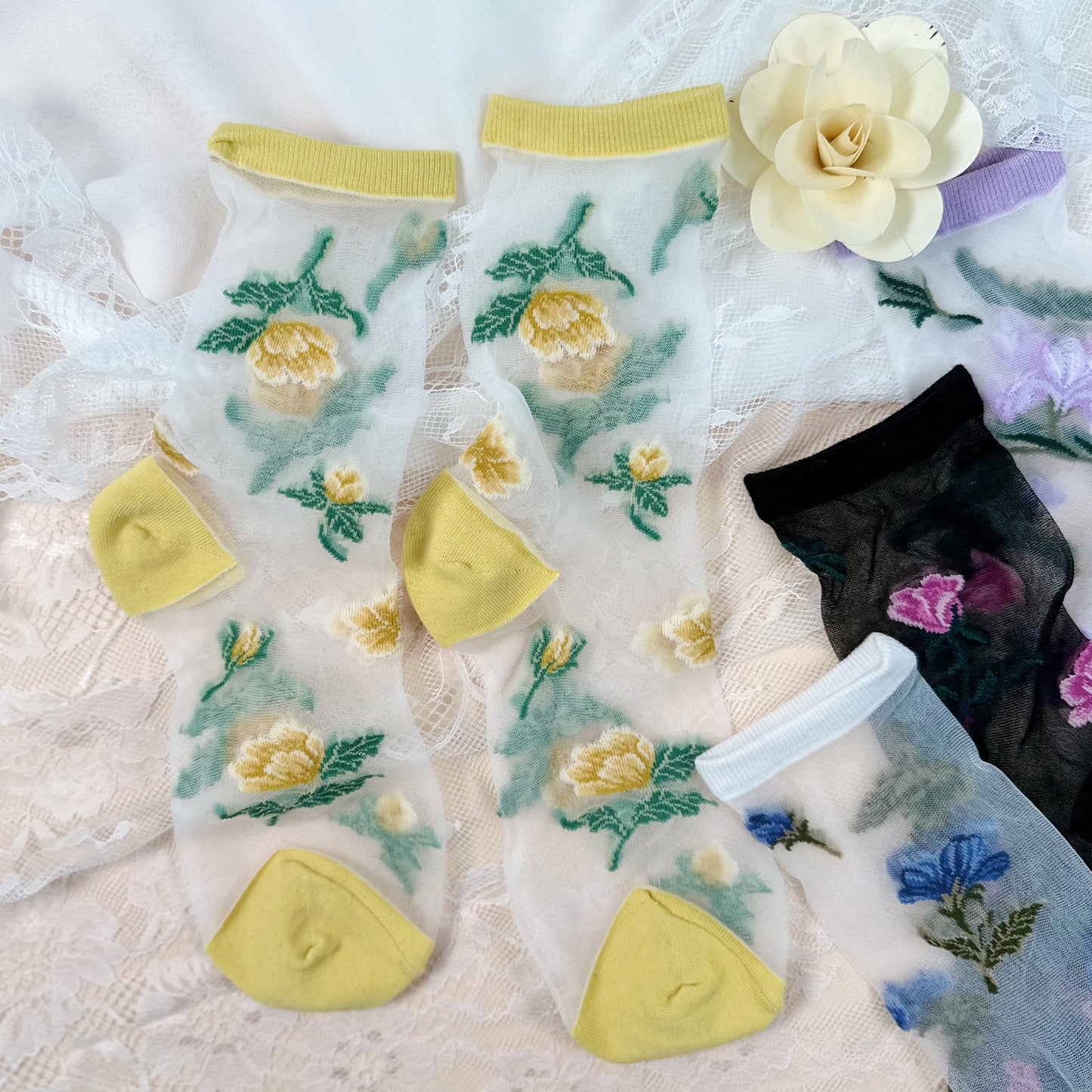 Women's Crew See-Through Secret Forest Socks