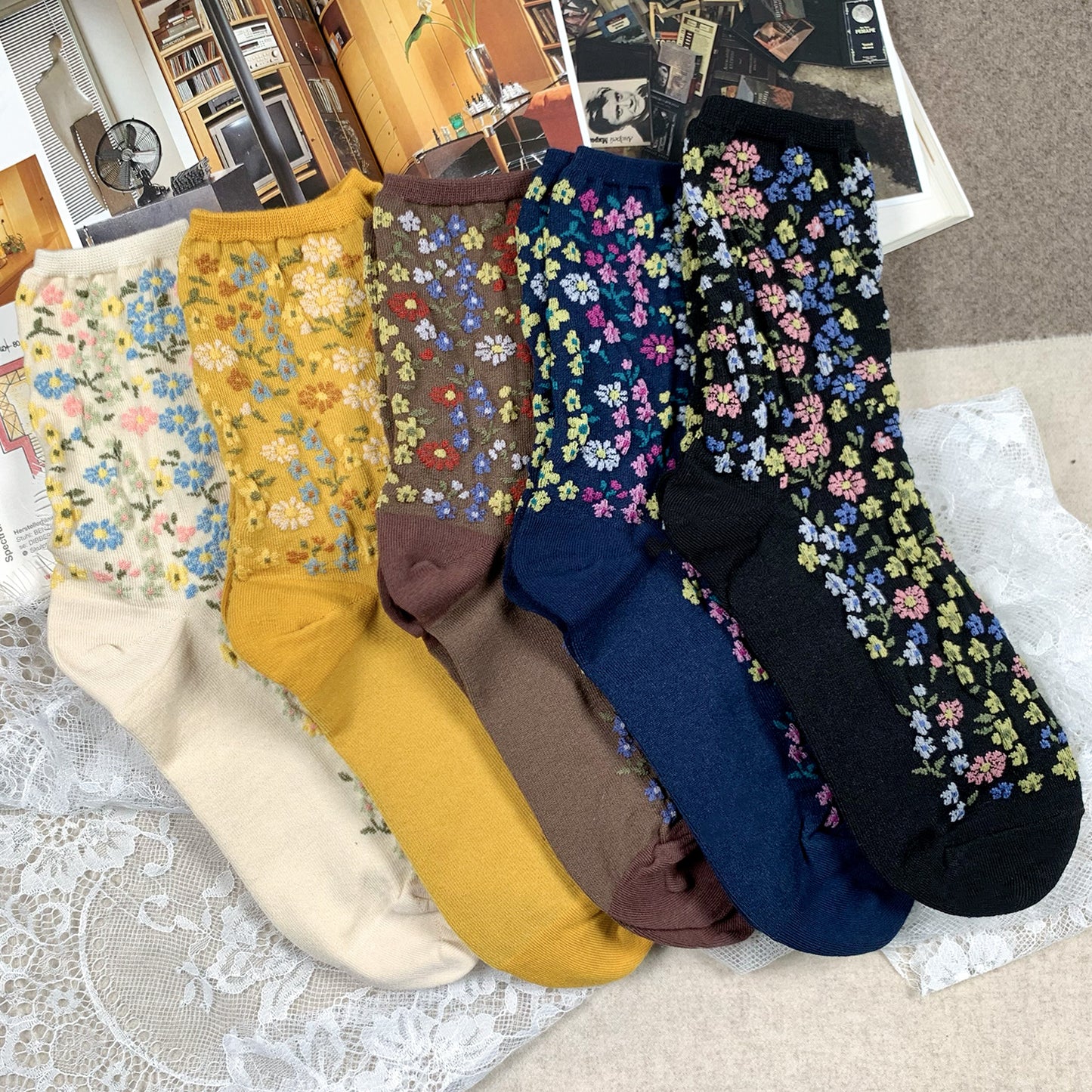 Women's Crew Blooming Garden Socks