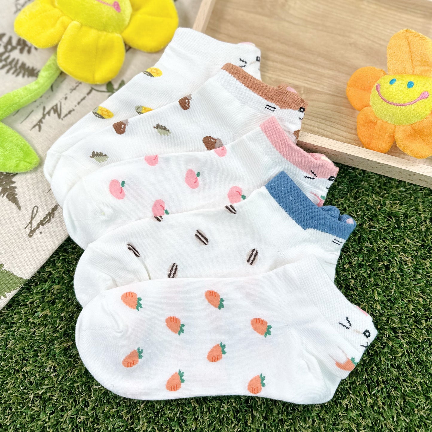 Women's Ankle Yum-Yum Hamster Socks