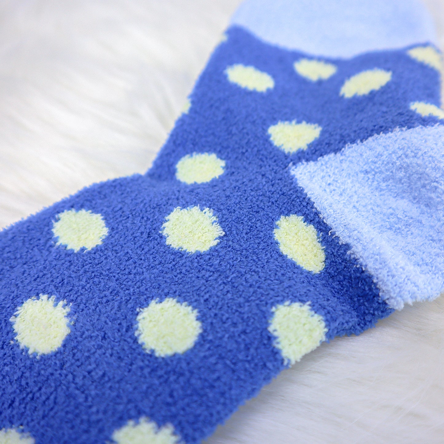 Women's Crew Winter Dot Tactel Socks