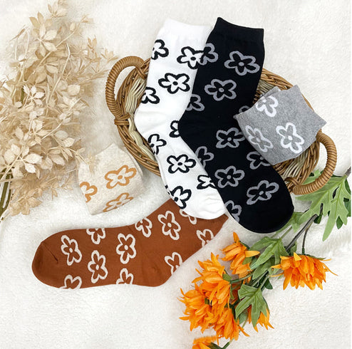 Women's Crew Line Flower Socks