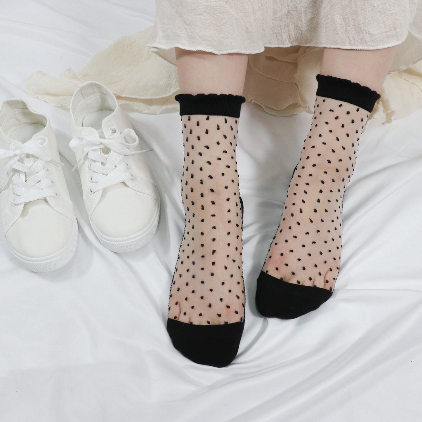 Women's Crew Sheer Speckled Lace See-Through  Socks