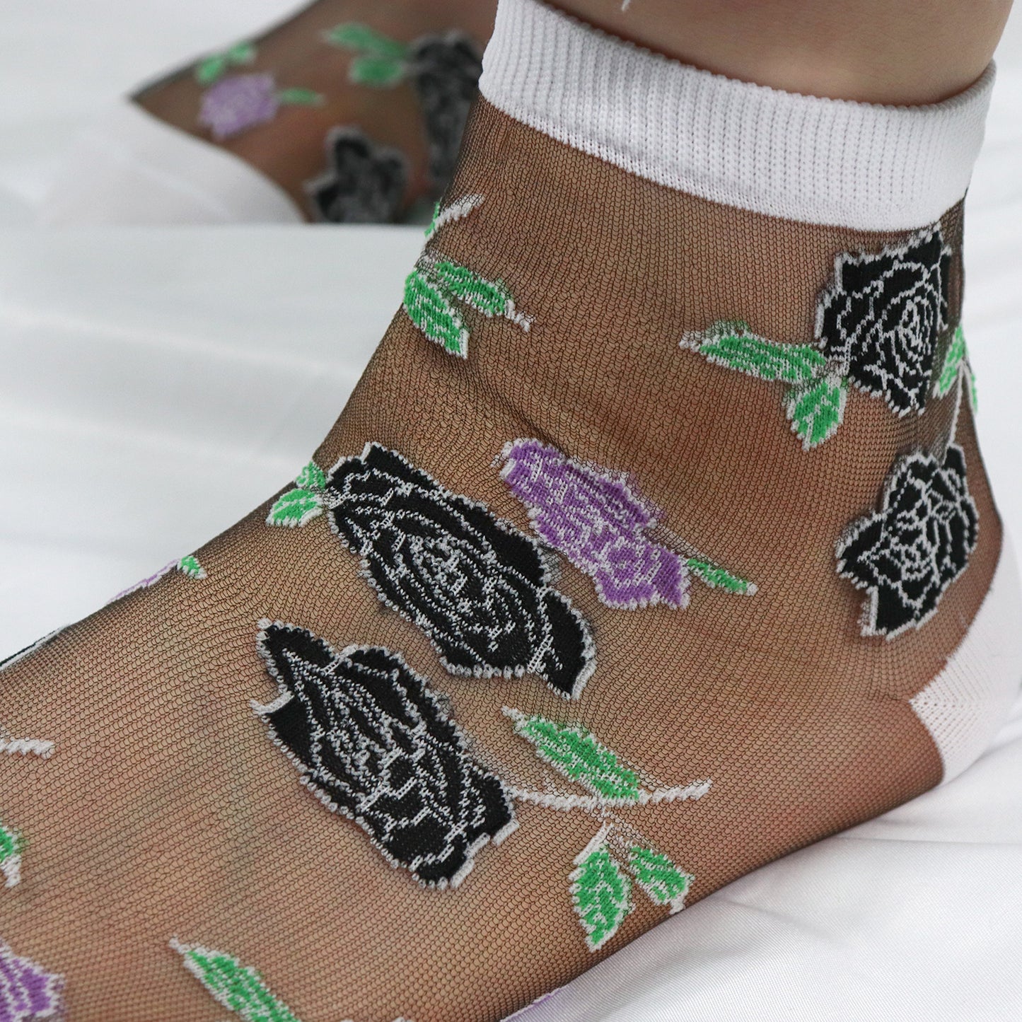 Women's Crew Sheer Laced Rose See-Through  Socks