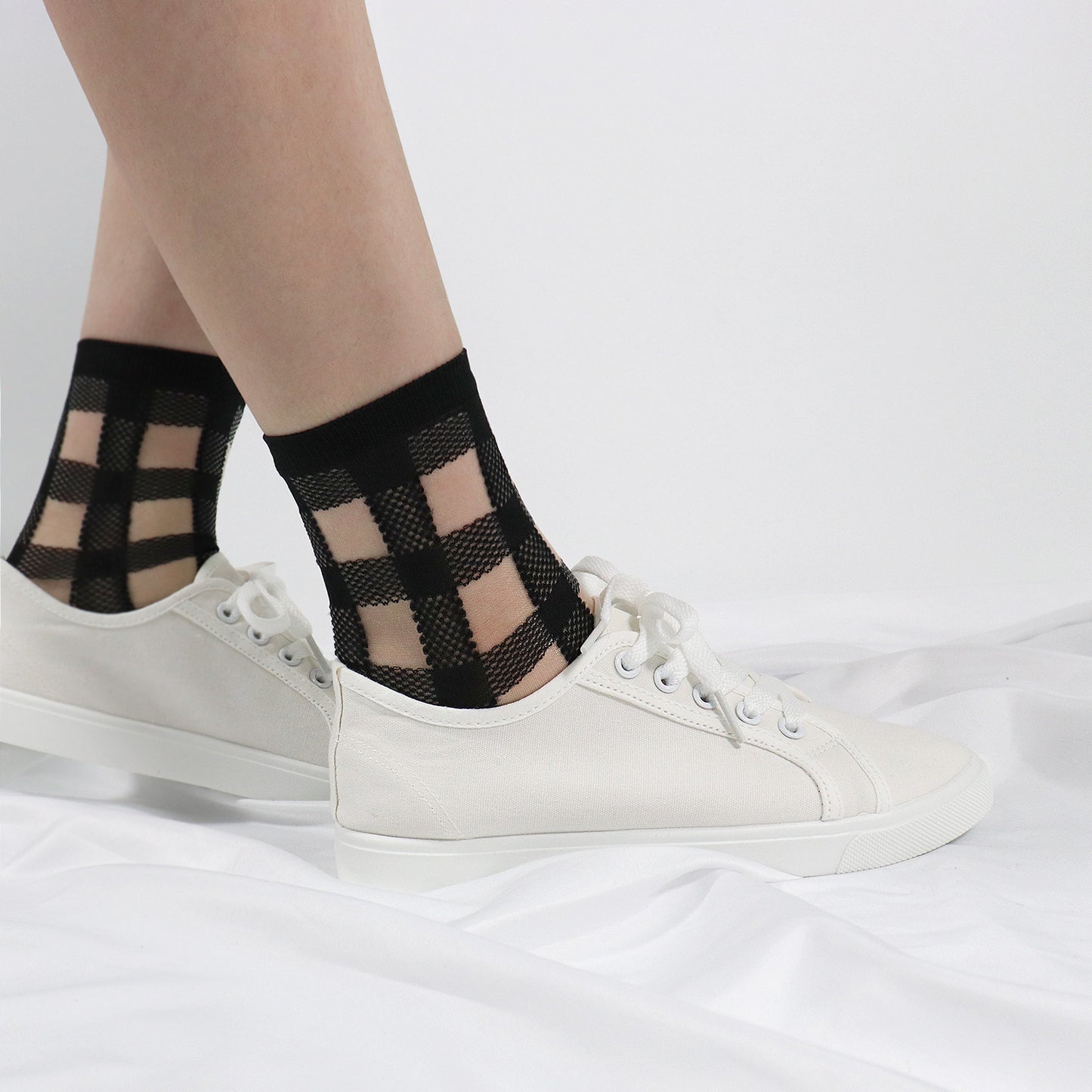 Women's Crew Sheer Checkered Lace  See-Through Socks