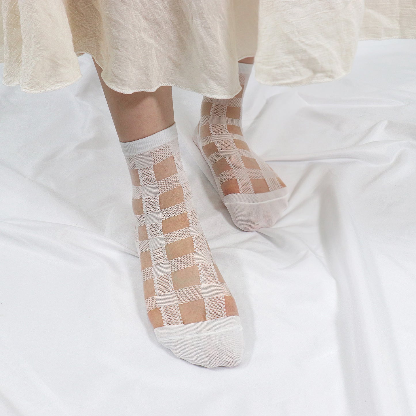 Women's Crew Sheer Checkered Lace  See-Through Socks