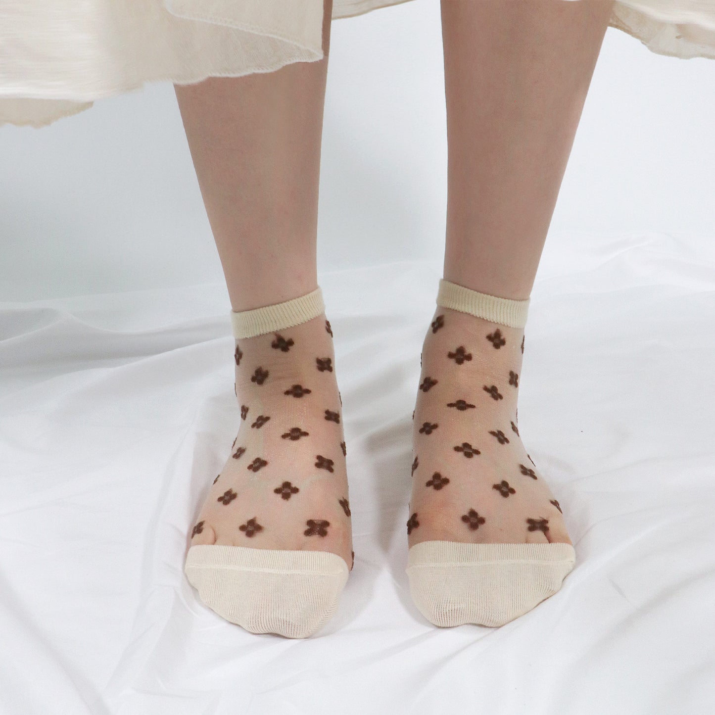 Women's Crew Sheer Clover  See-Through Socks