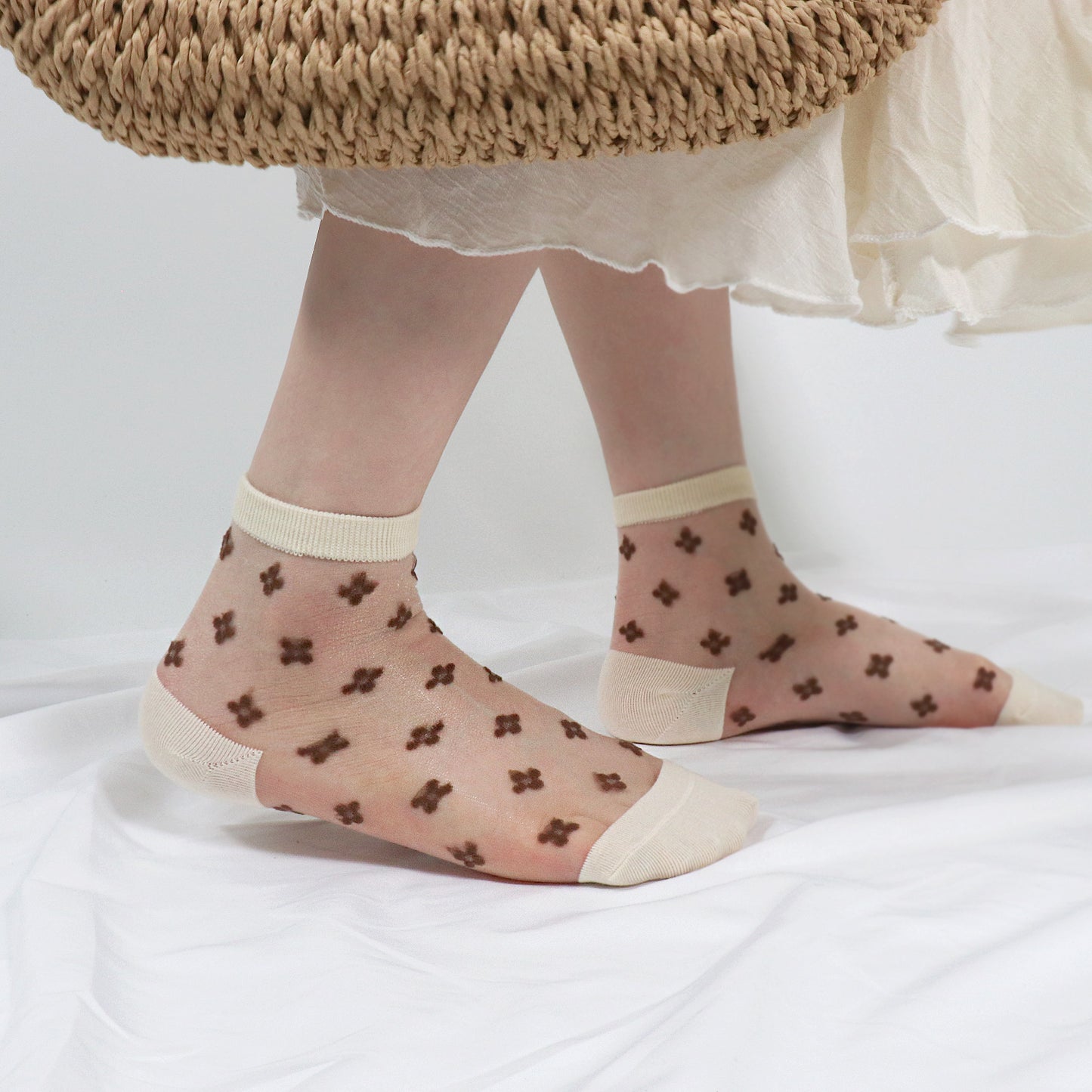 Women's Crew Sheer Clover  See-Through Socks