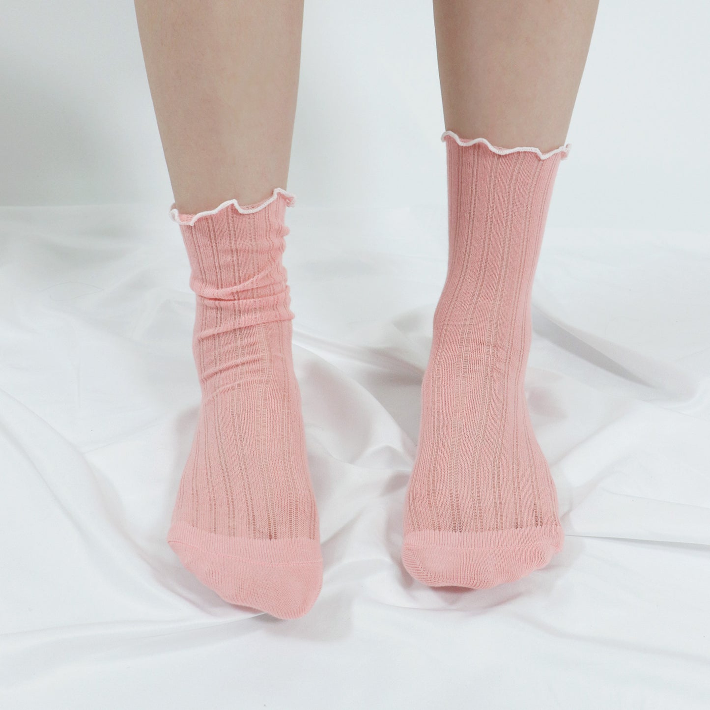 Women's Crew Sheer Ruffle See-Through Socks