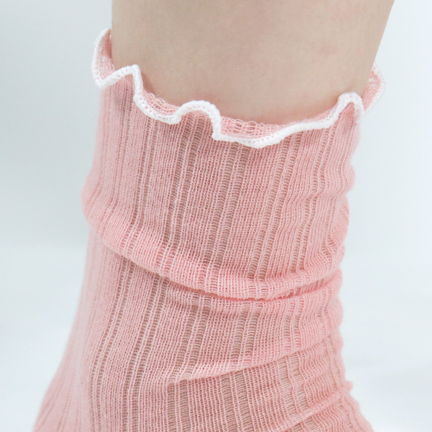 Women's Crew Sheer Ruffle See-Through Socks