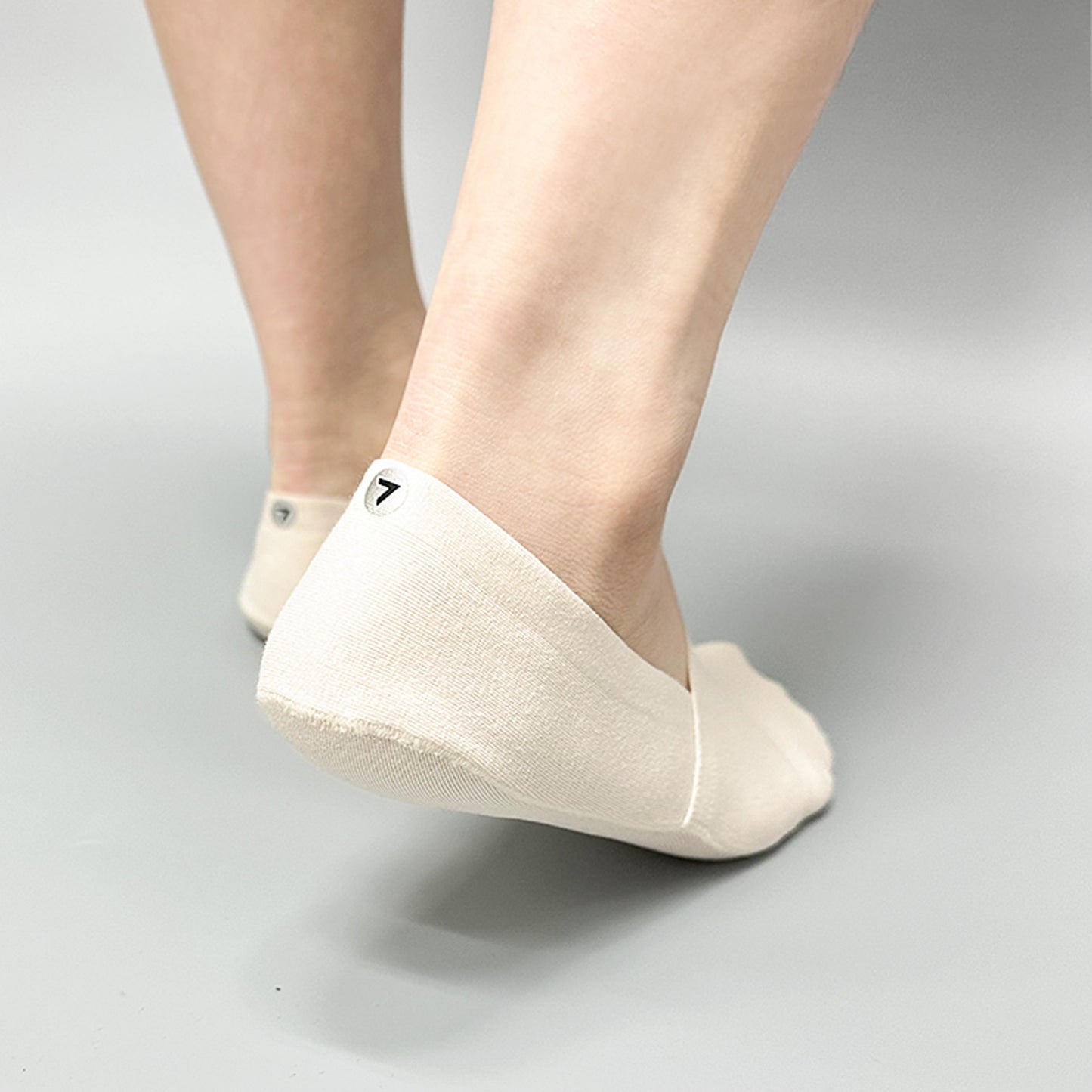 Unisex Women & Men's No Show Non Slip Premium Socks - Beige