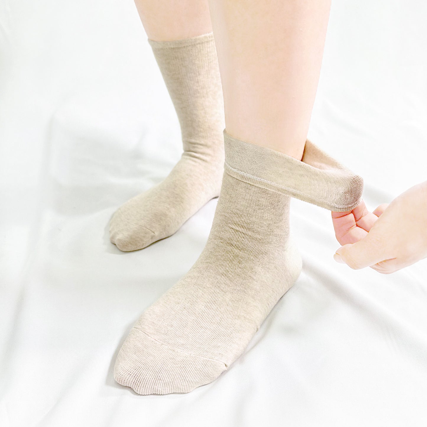 Women's Crew Diabetic Neuropathy Non Binding Socks