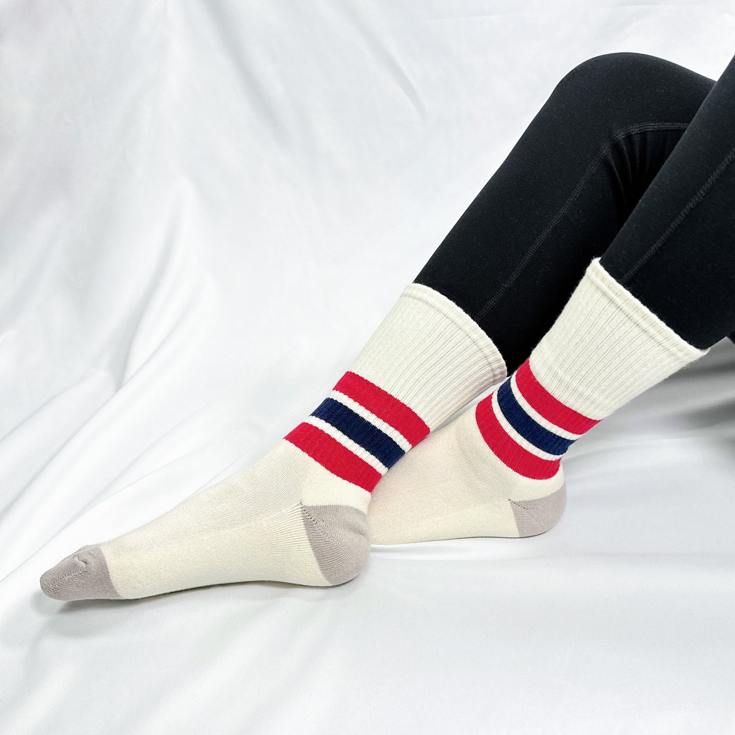 Women's Crew Retro Style 4 Socks
