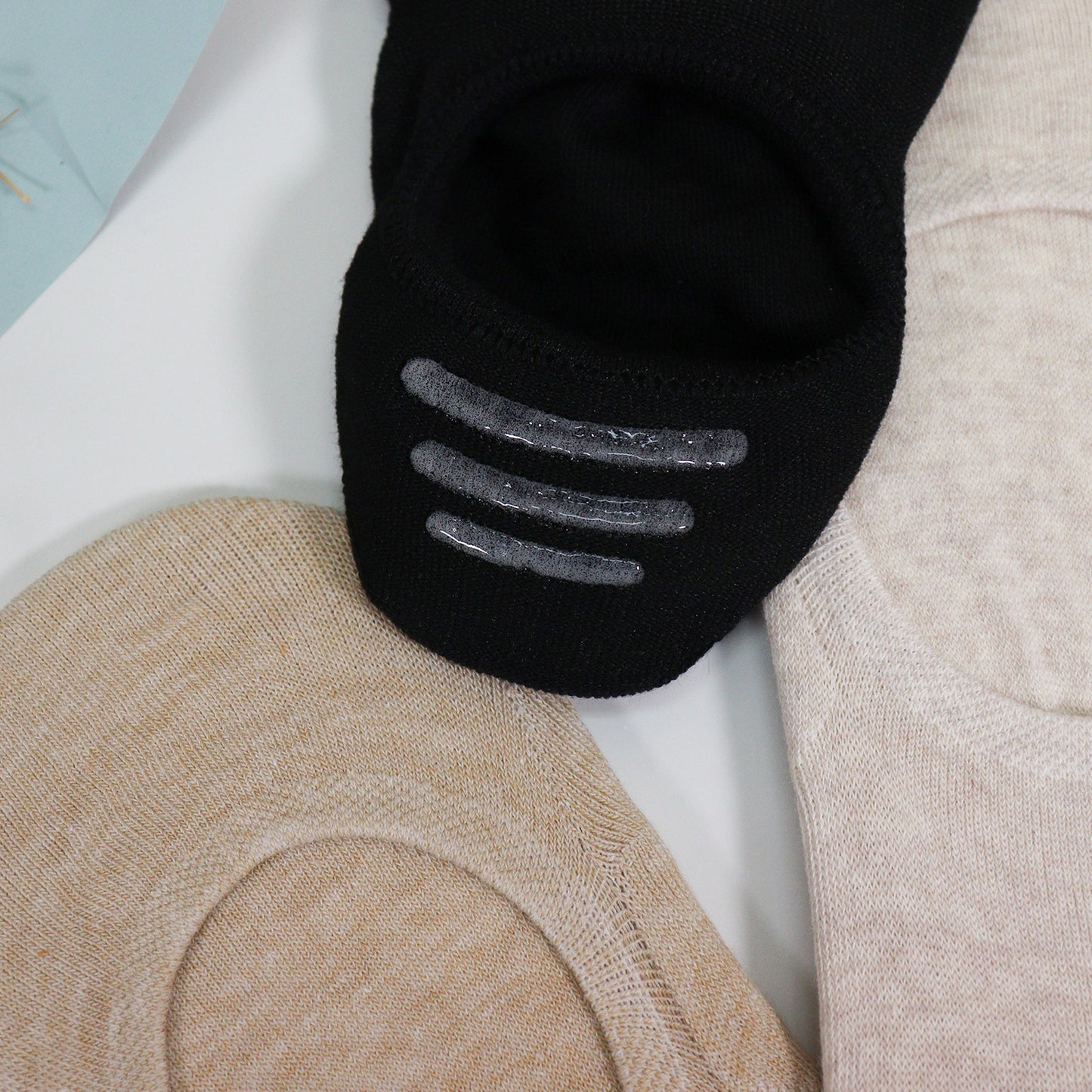Men's No Show Non Slip Odor-Free Fragrant Seamless Cotton Socks