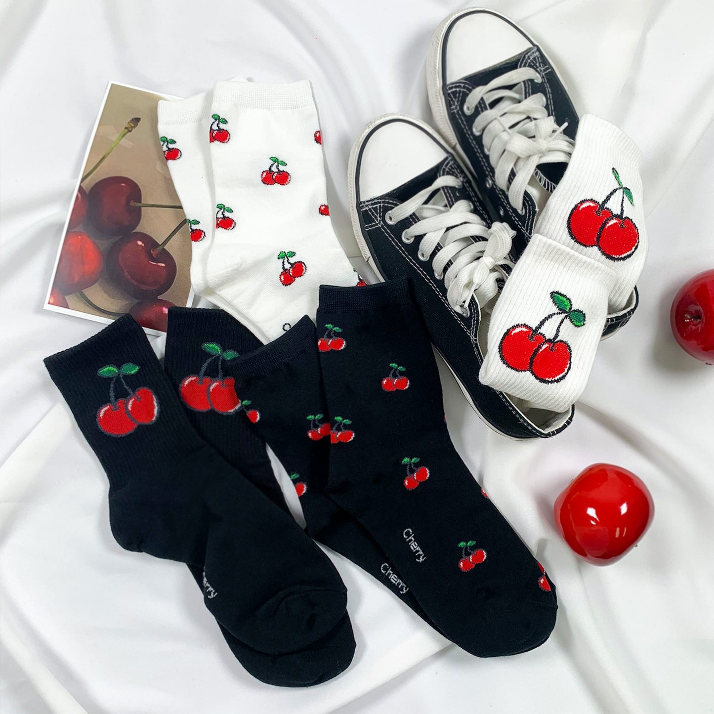 Women's Crew Cherry Pattern Socks