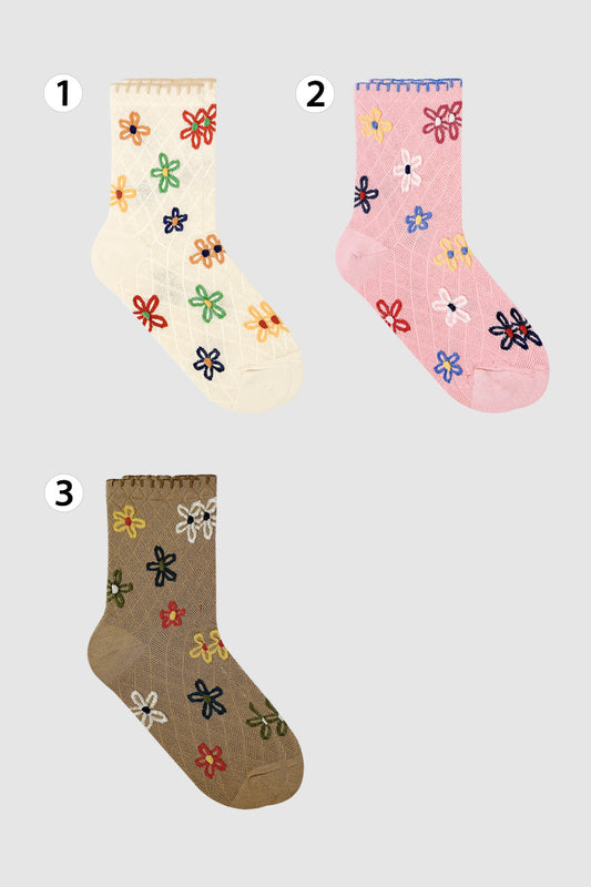 Women's Crew Flower Knit Pattern Socks