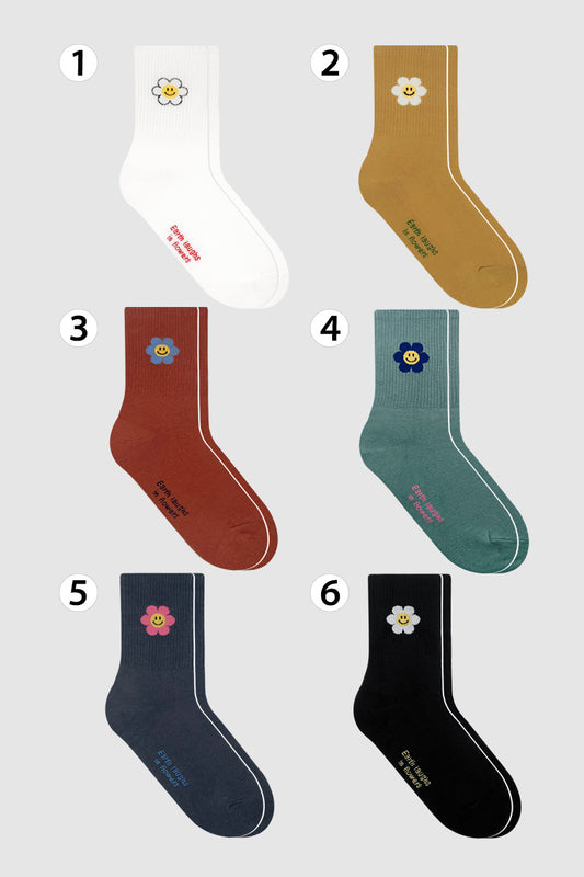 Women's Crew Smile Flower Band Socks