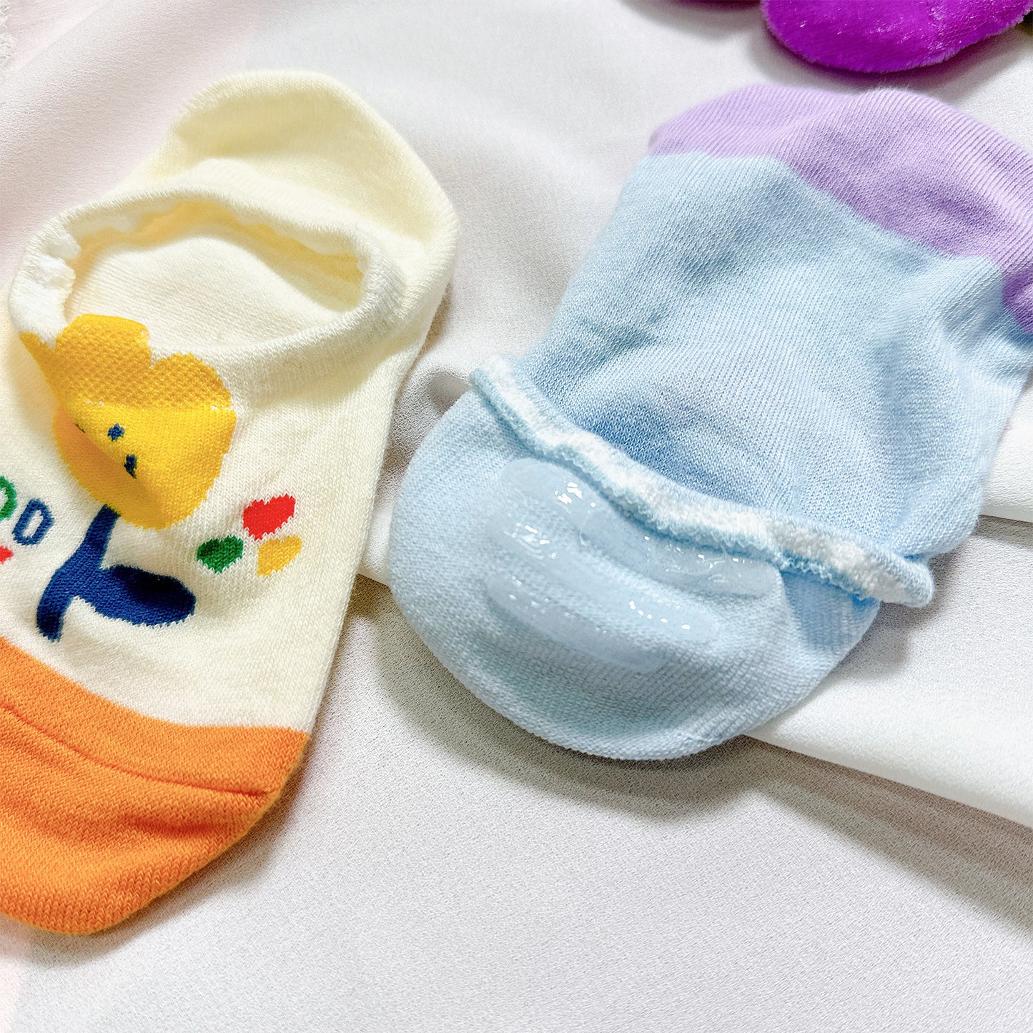 Women's No Show Flower Mood Socks