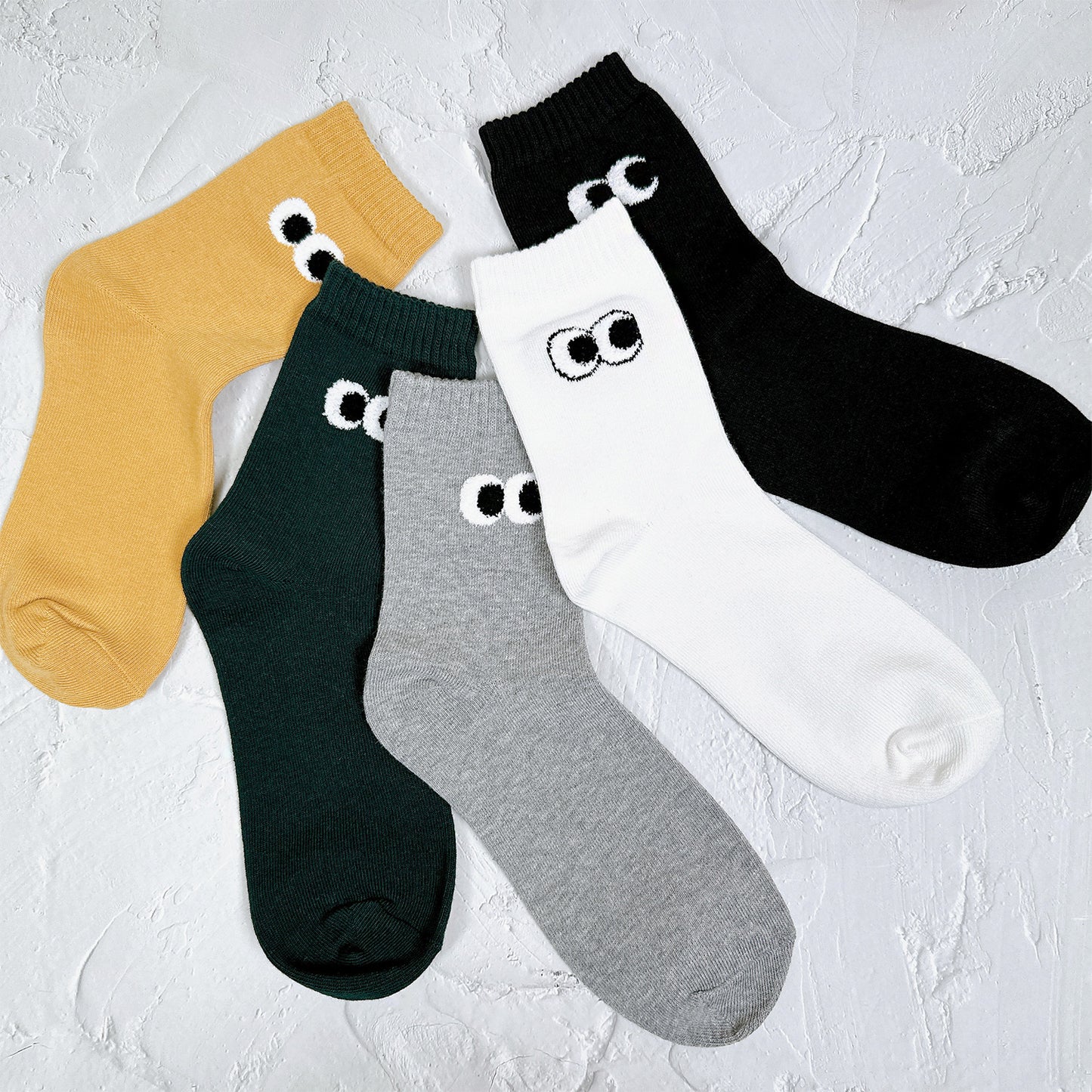 Women's Crew Daily Circle Eyes Socks - Made in Korea