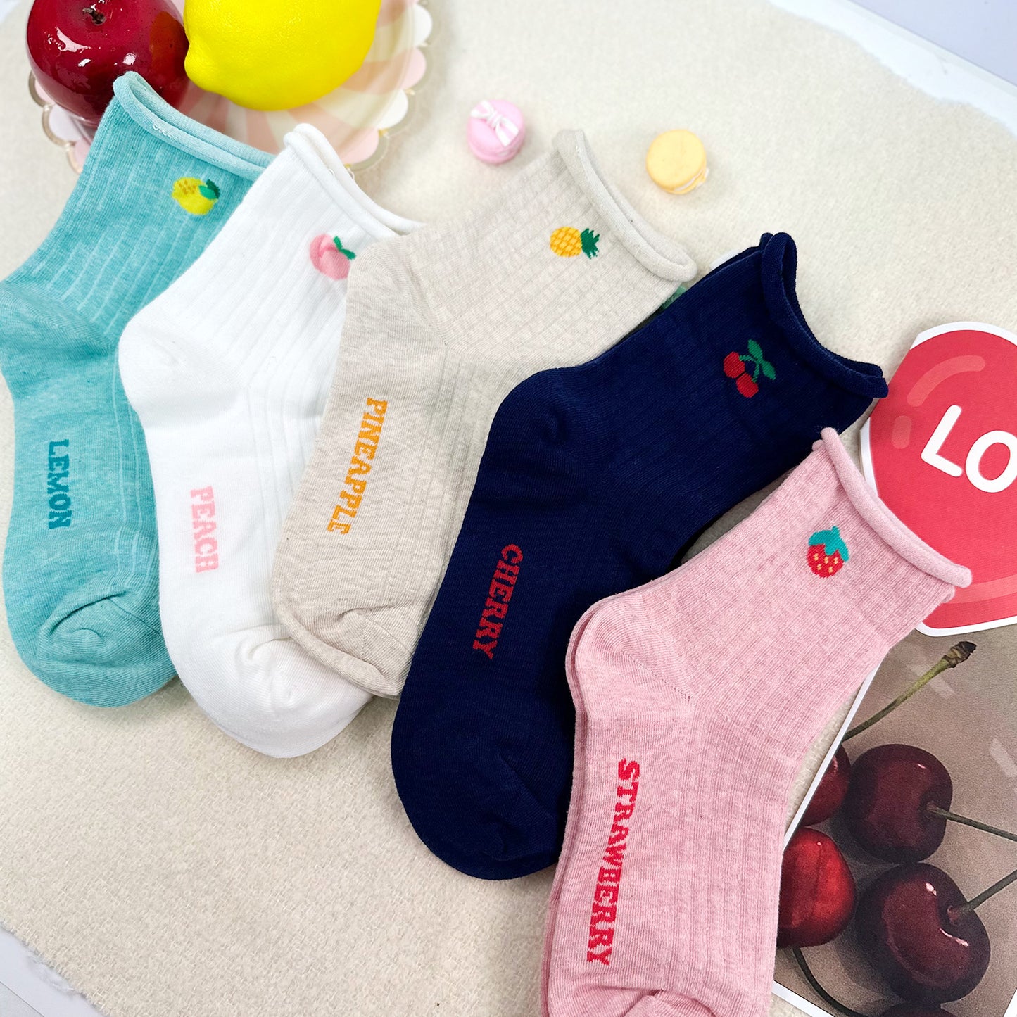 Women's Crew Ribbed Fruit Rolled Socks