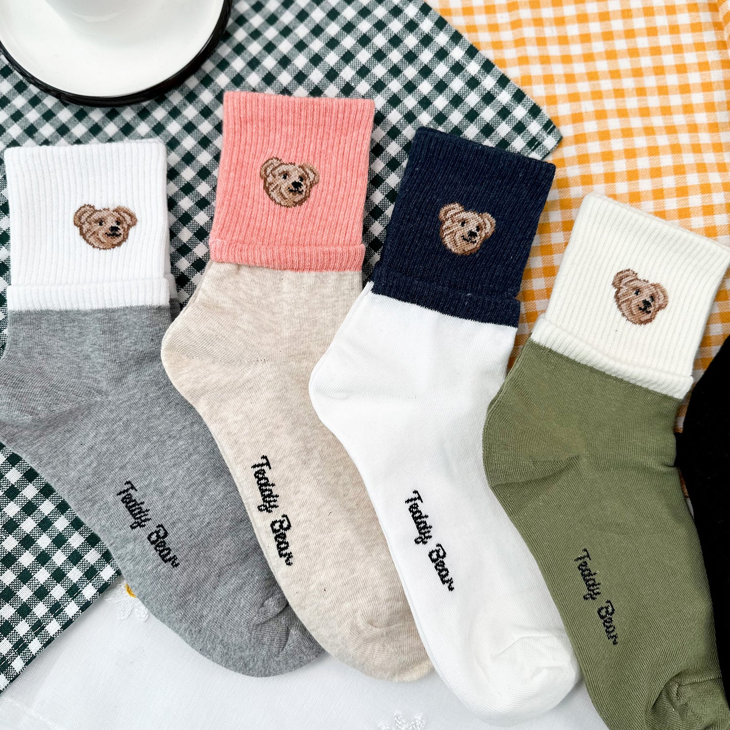 Women's Crew Point Bear Socks