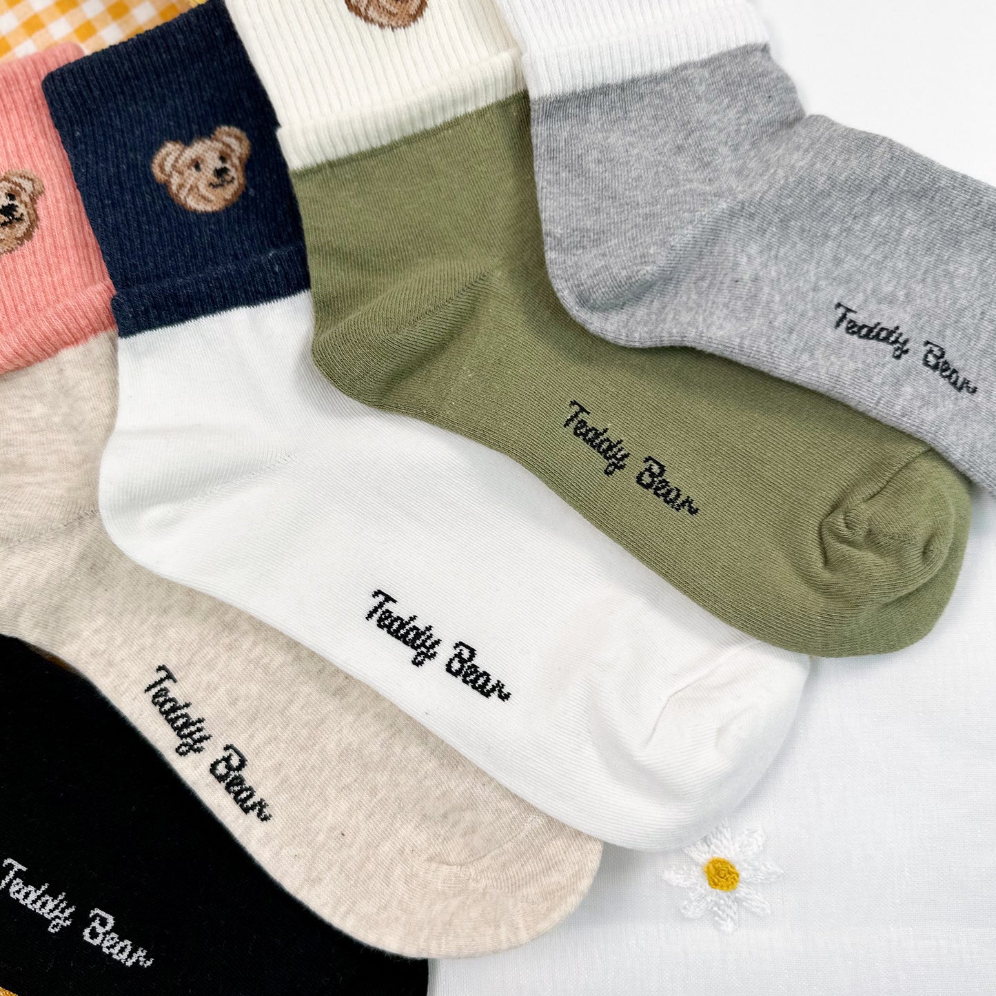 Women's Crew Point Bear Socks