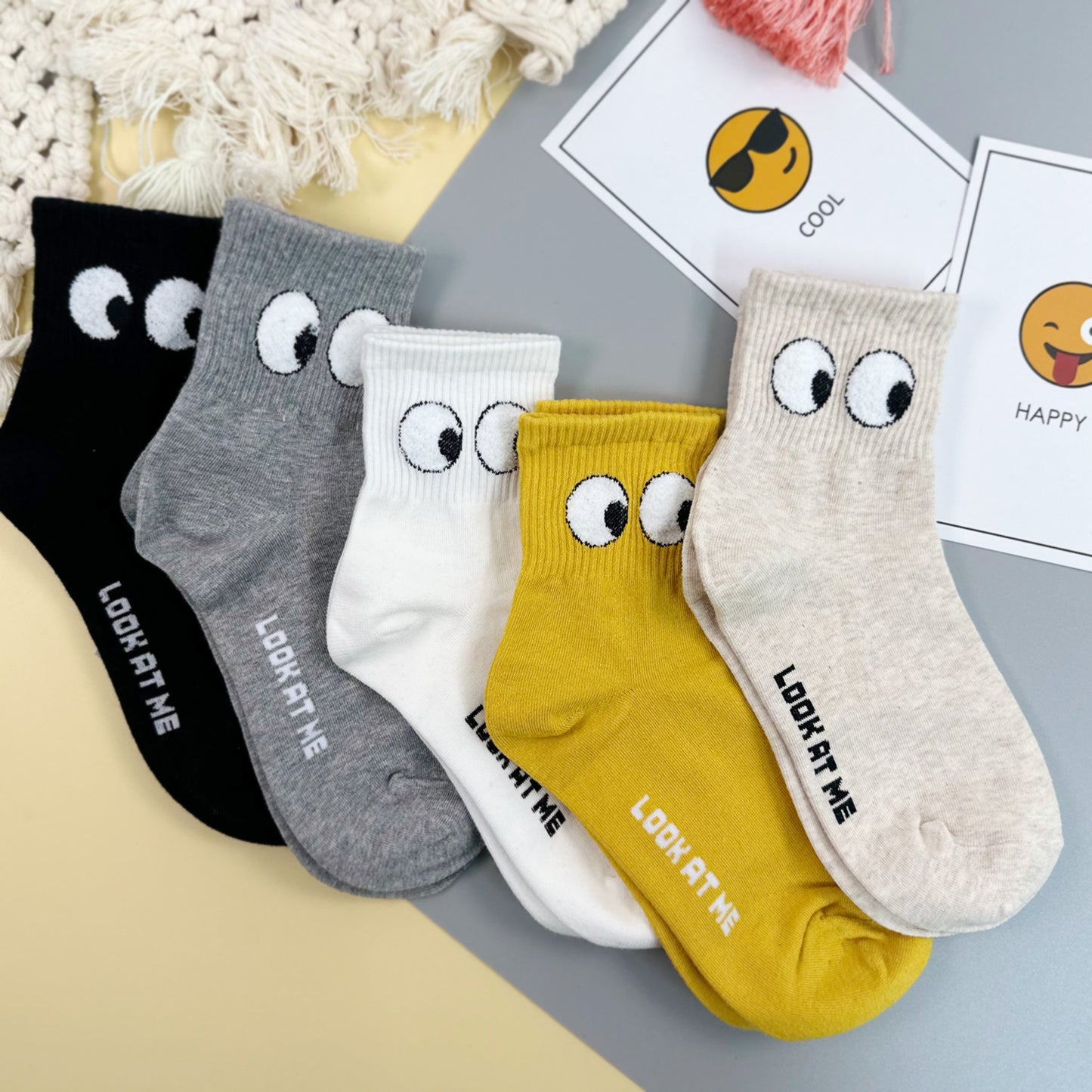 Women's Crew Look At Me Socks